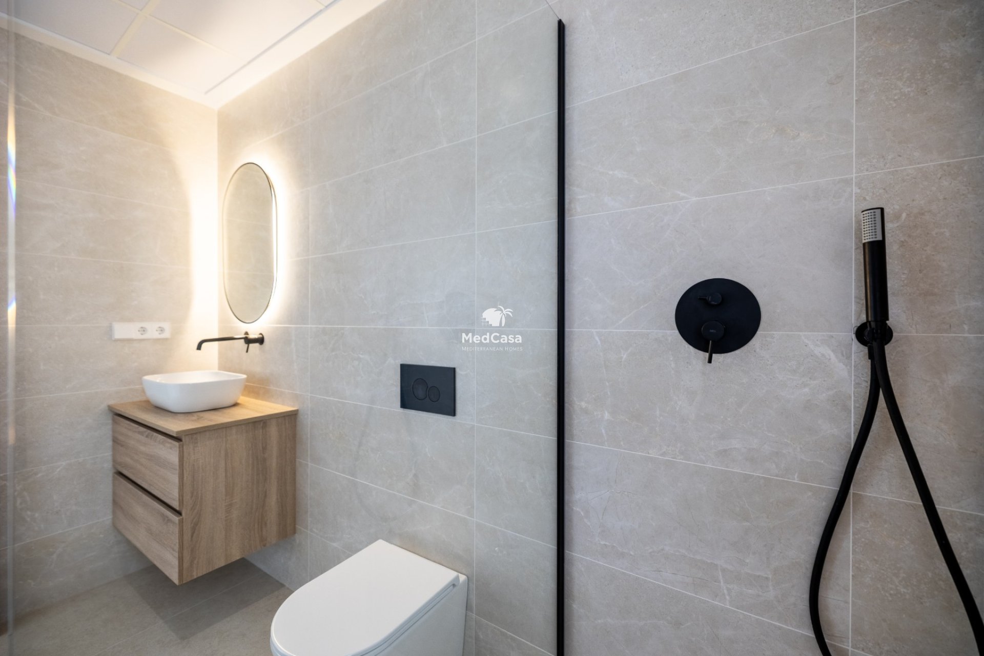 Obra nueva - Villa -
Polop de La Marina