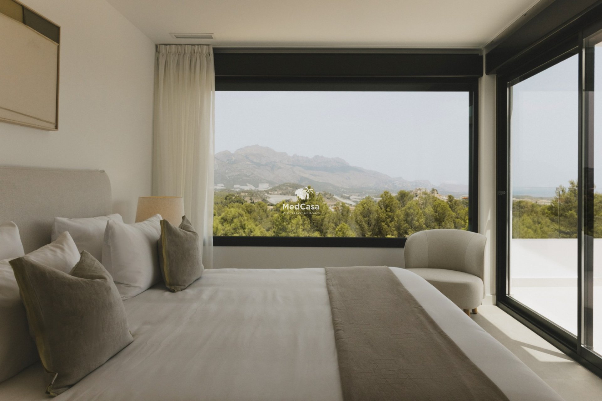 Obra nueva - Villa -
Polop de La Marina
