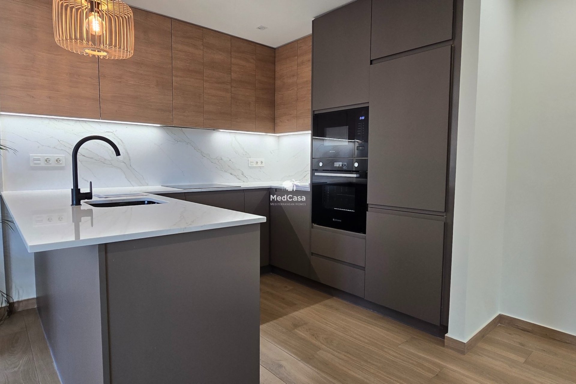 Obra nueva - Villa -
Rojales