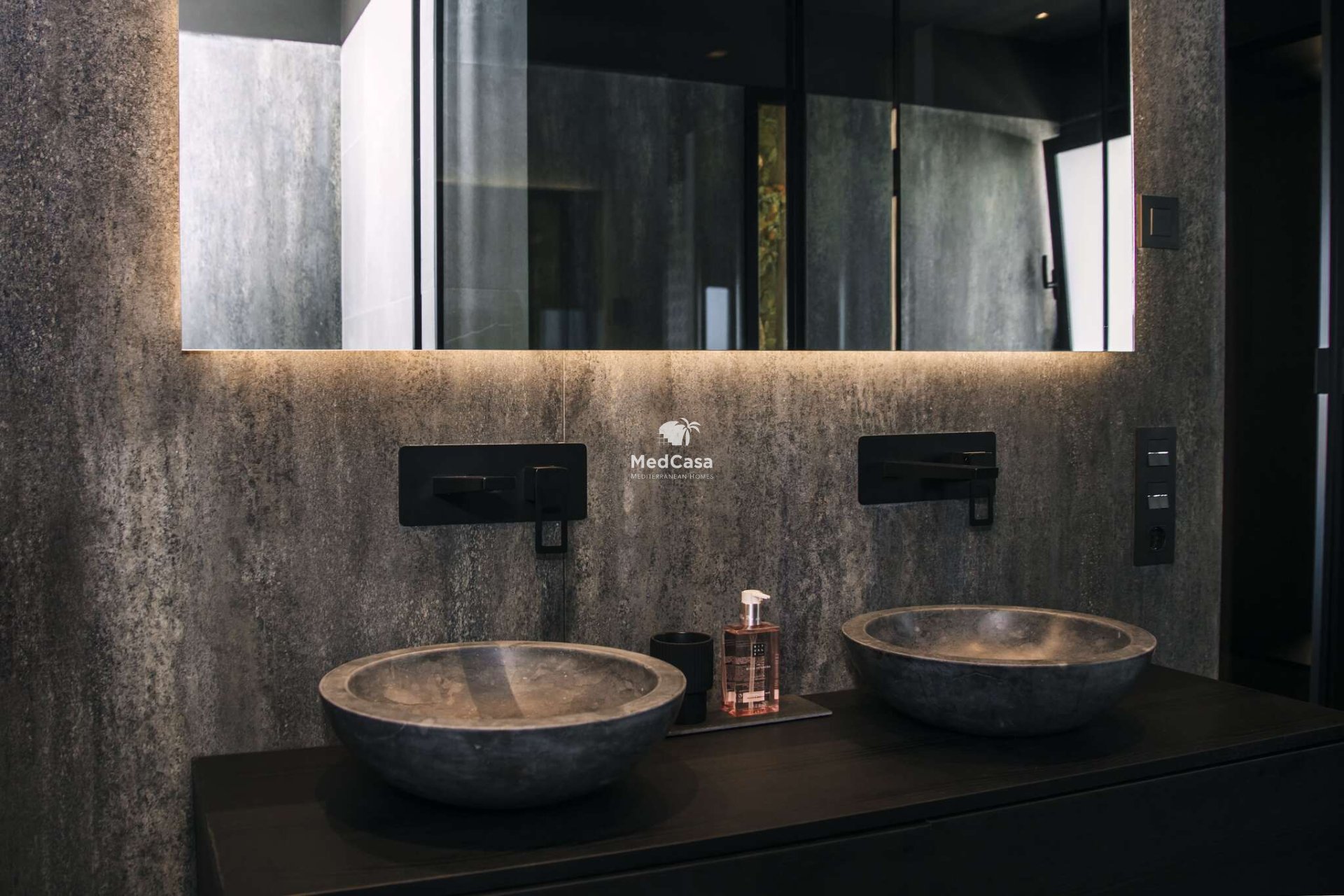 Obra nueva - Villa -
Rojales