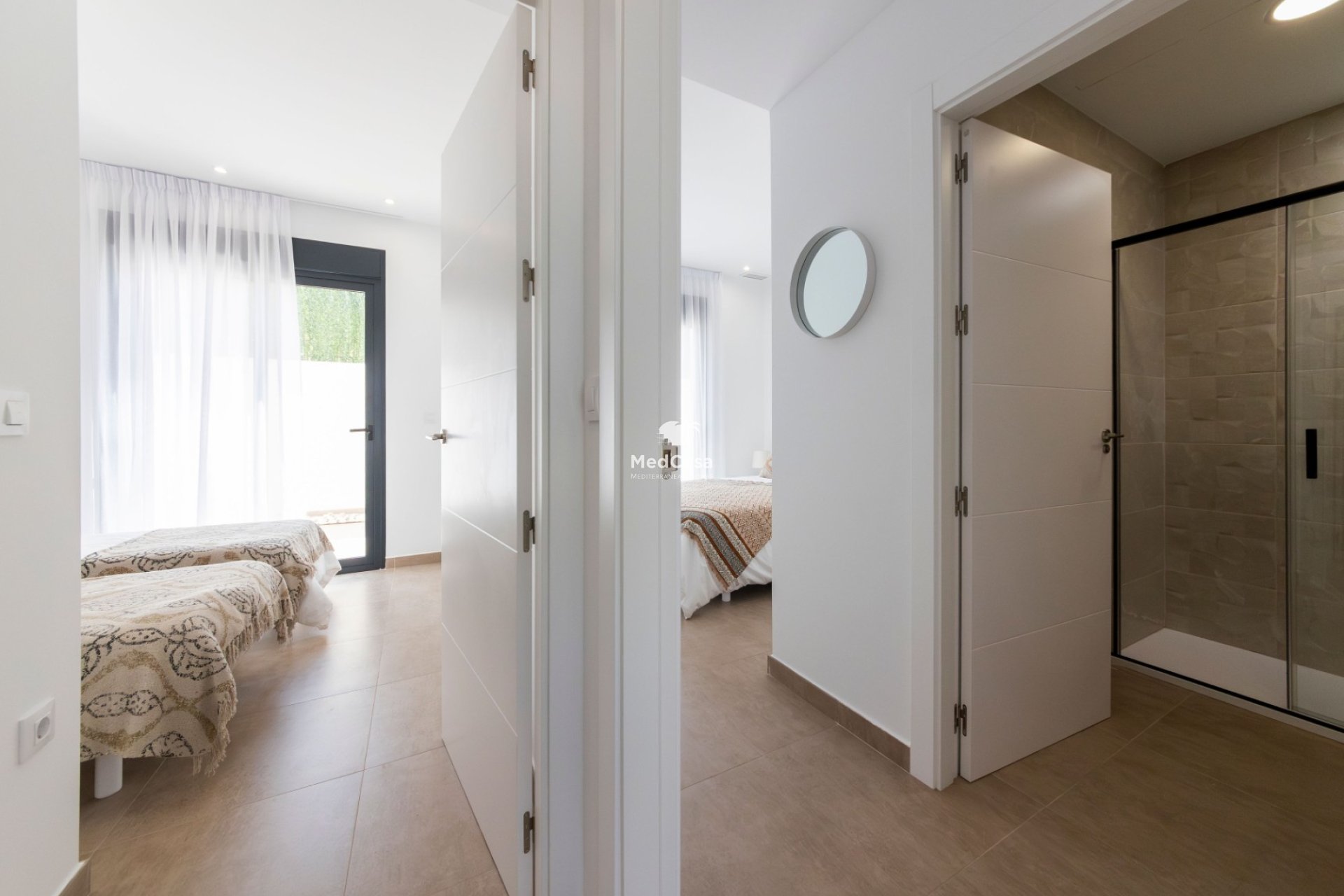 Obra nueva - Villa -
San Juan de los Terreros