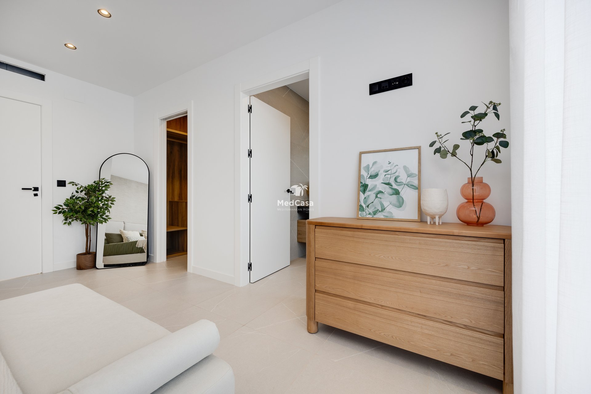 Obra nueva - Villa -
Torrevieja