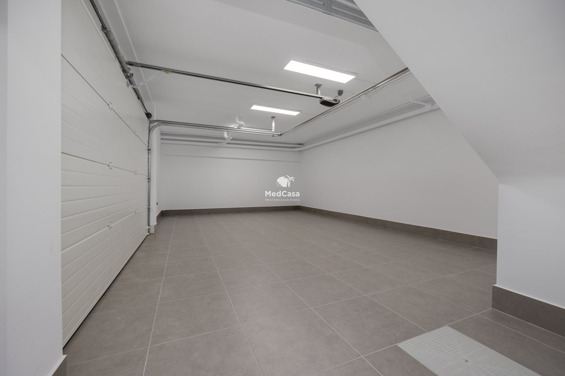 Obra nueva - Villa -
Torrevieja