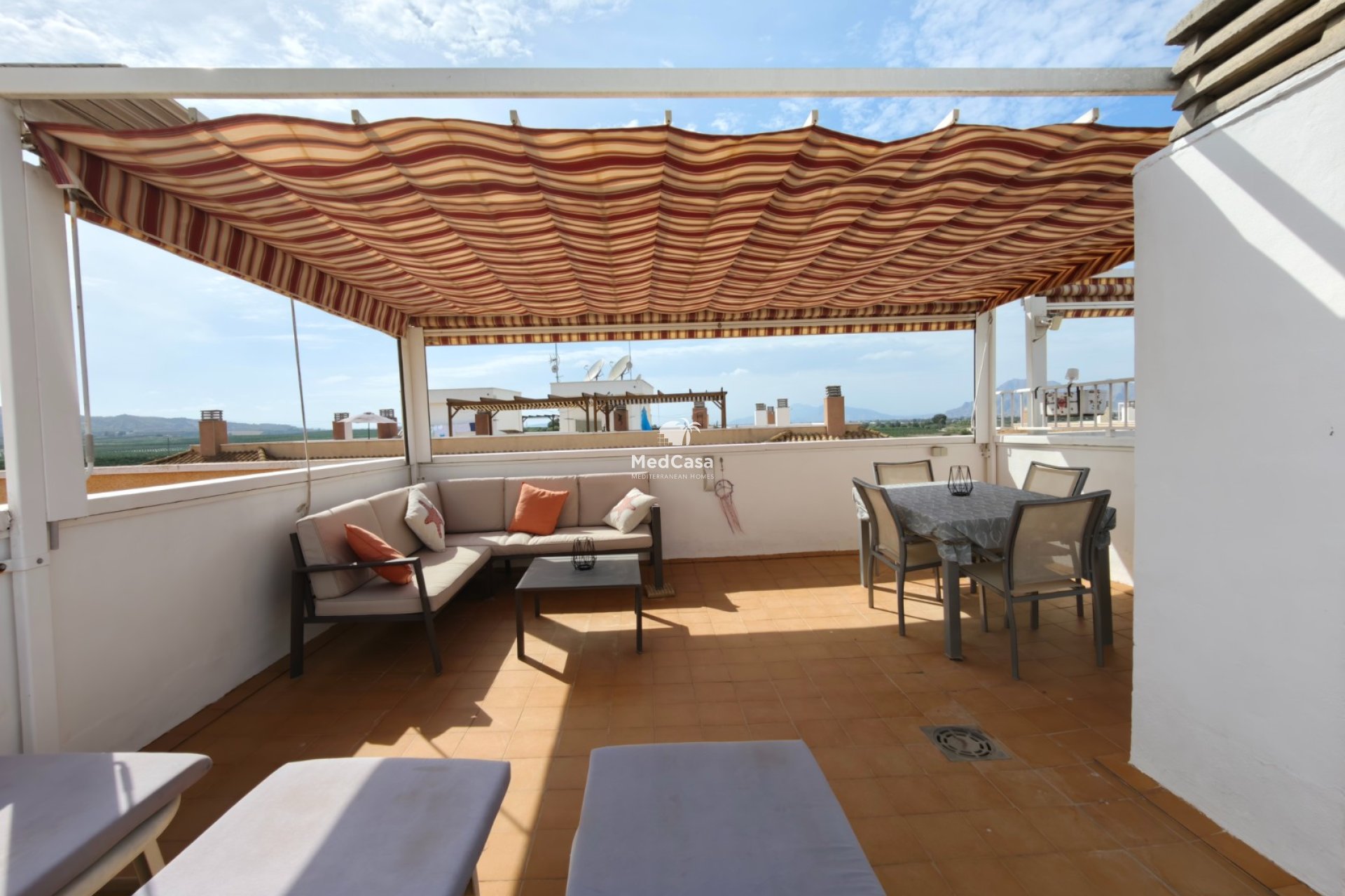 Resale - Apartment -
Algorfa