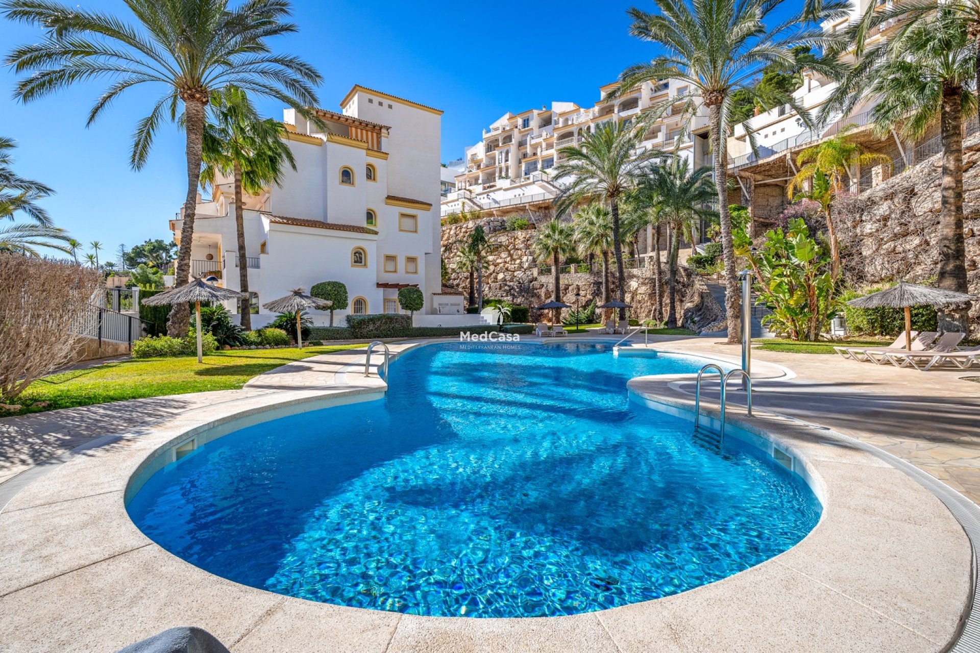 Resale - Apartment -
Altea - La Serra