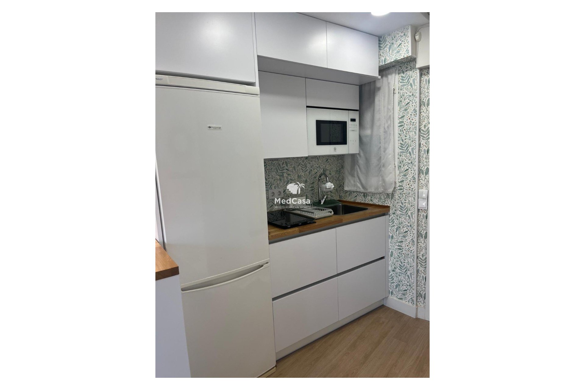 Resale - Apartment -
Benidorm - Levante