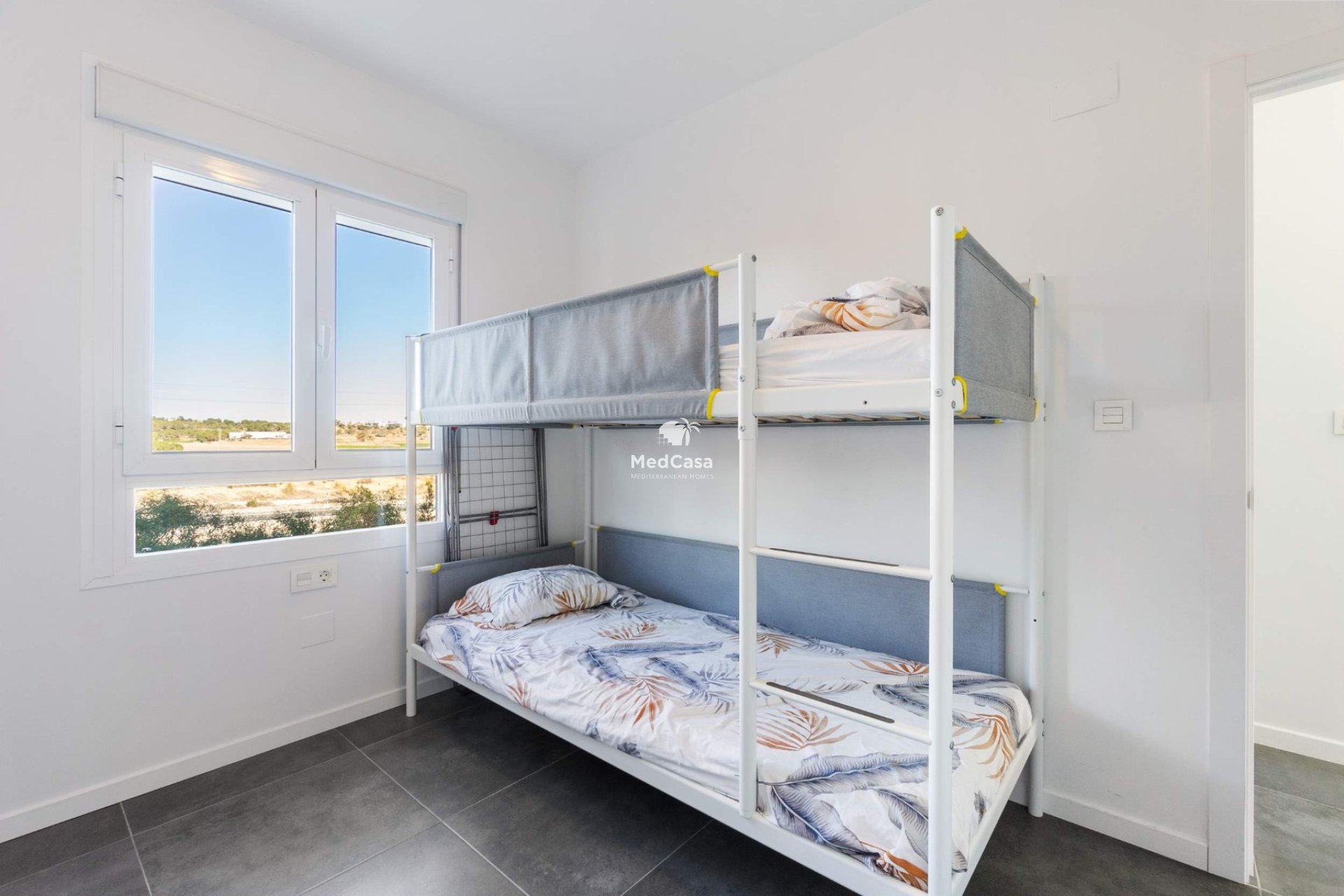 Resale - Apartment -
Campoamor