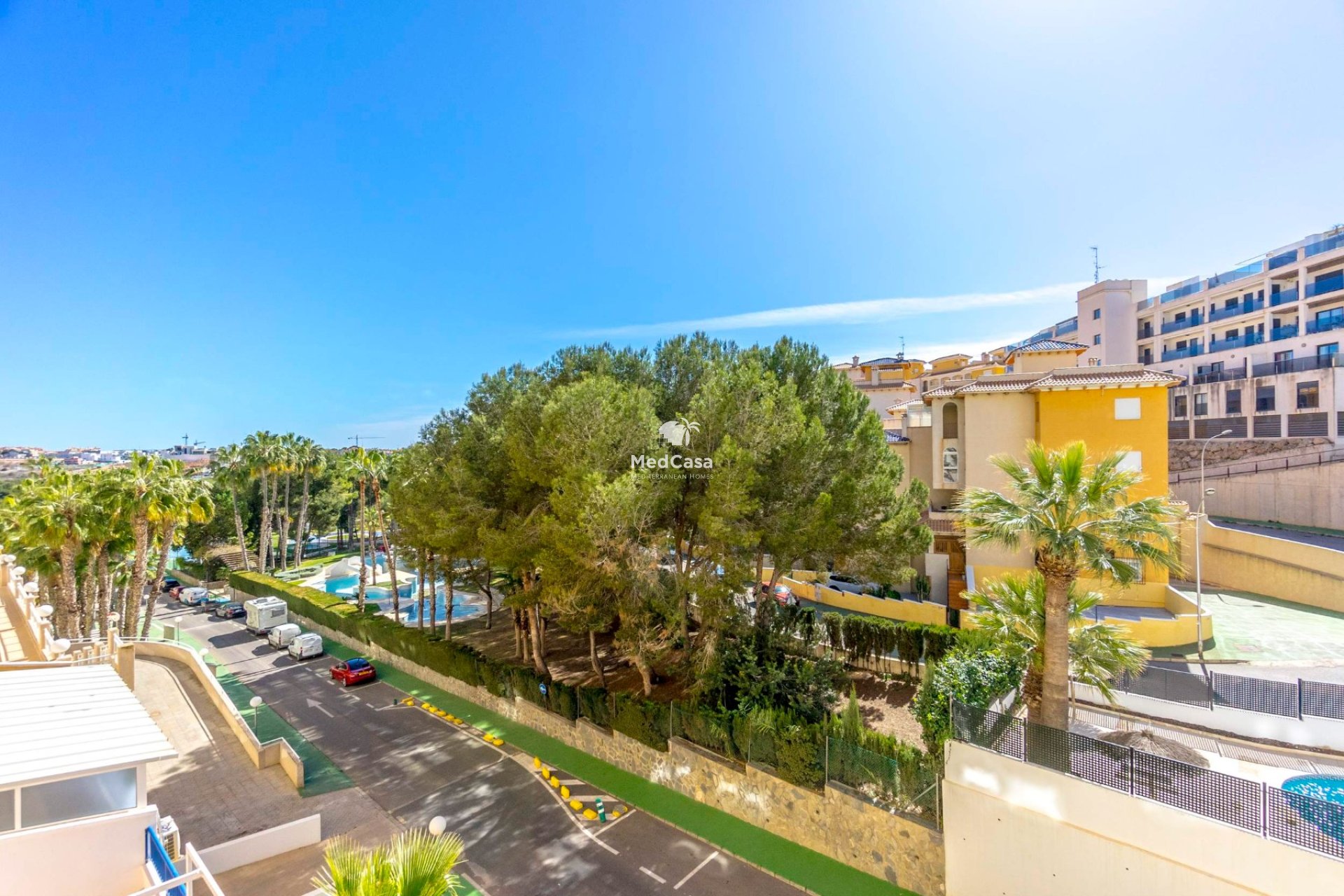 Resale - Apartment -
Campoamor