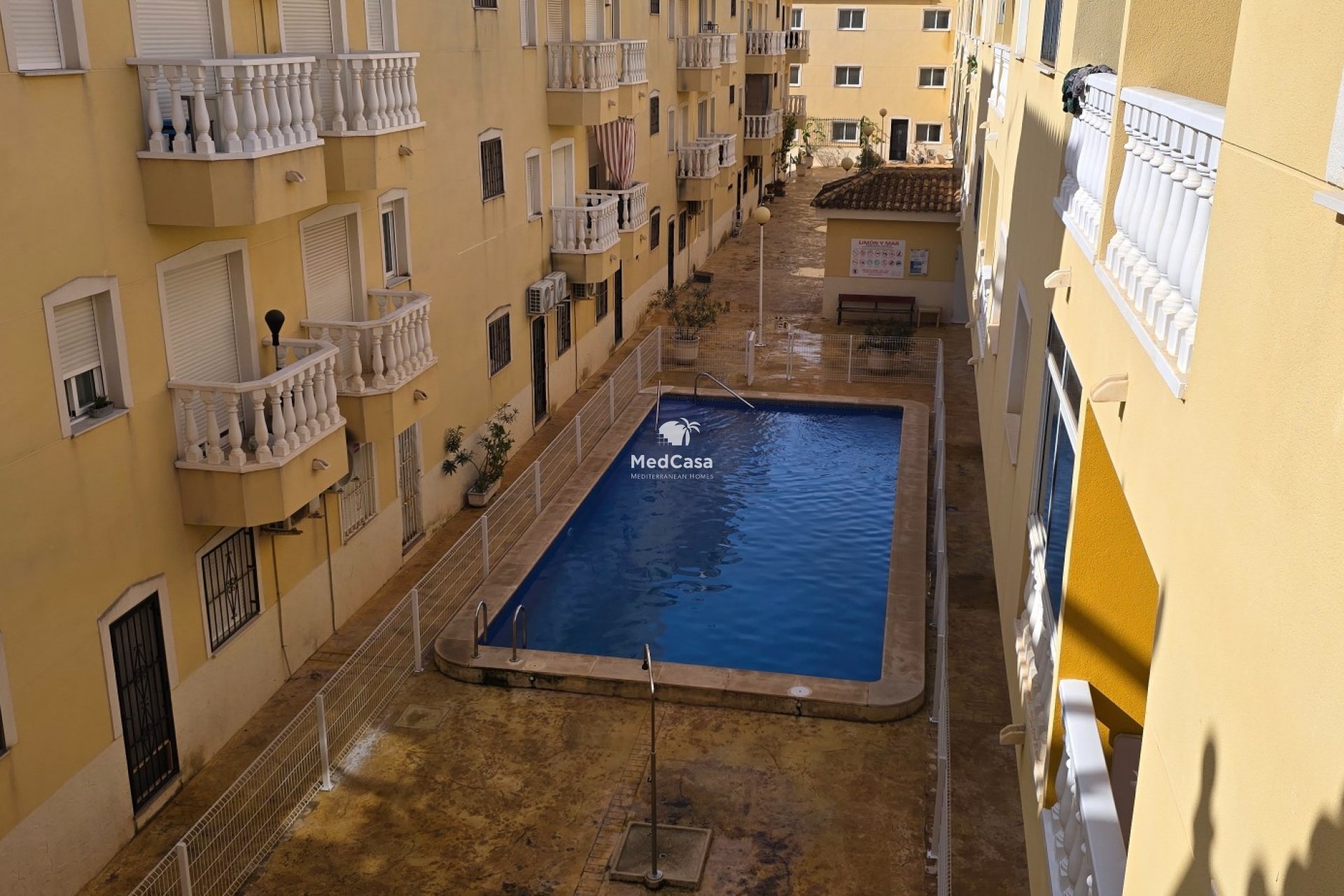 Resale - Apartment -
Formentera del Segura