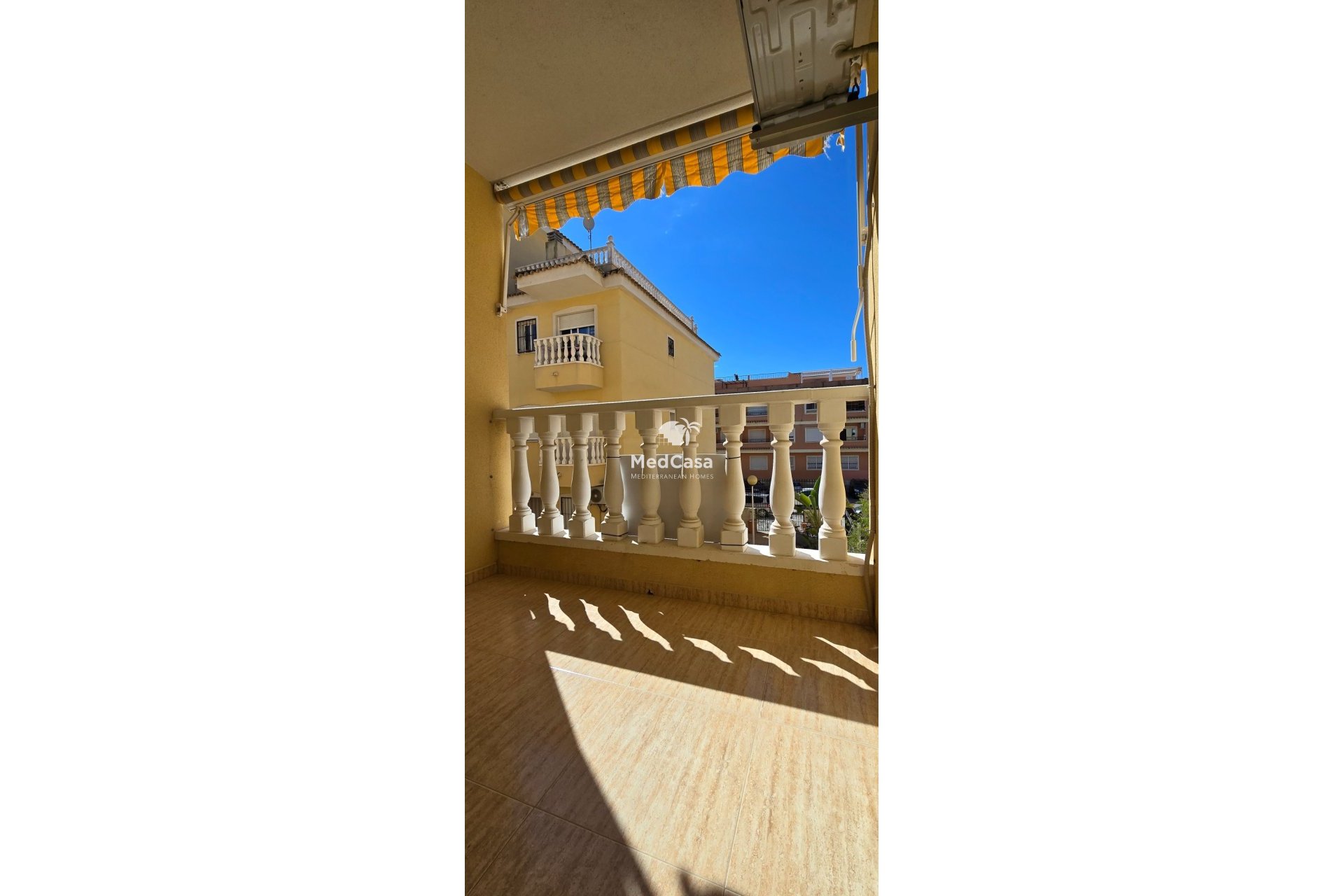Resale - Apartment -
Formentera del Segura
