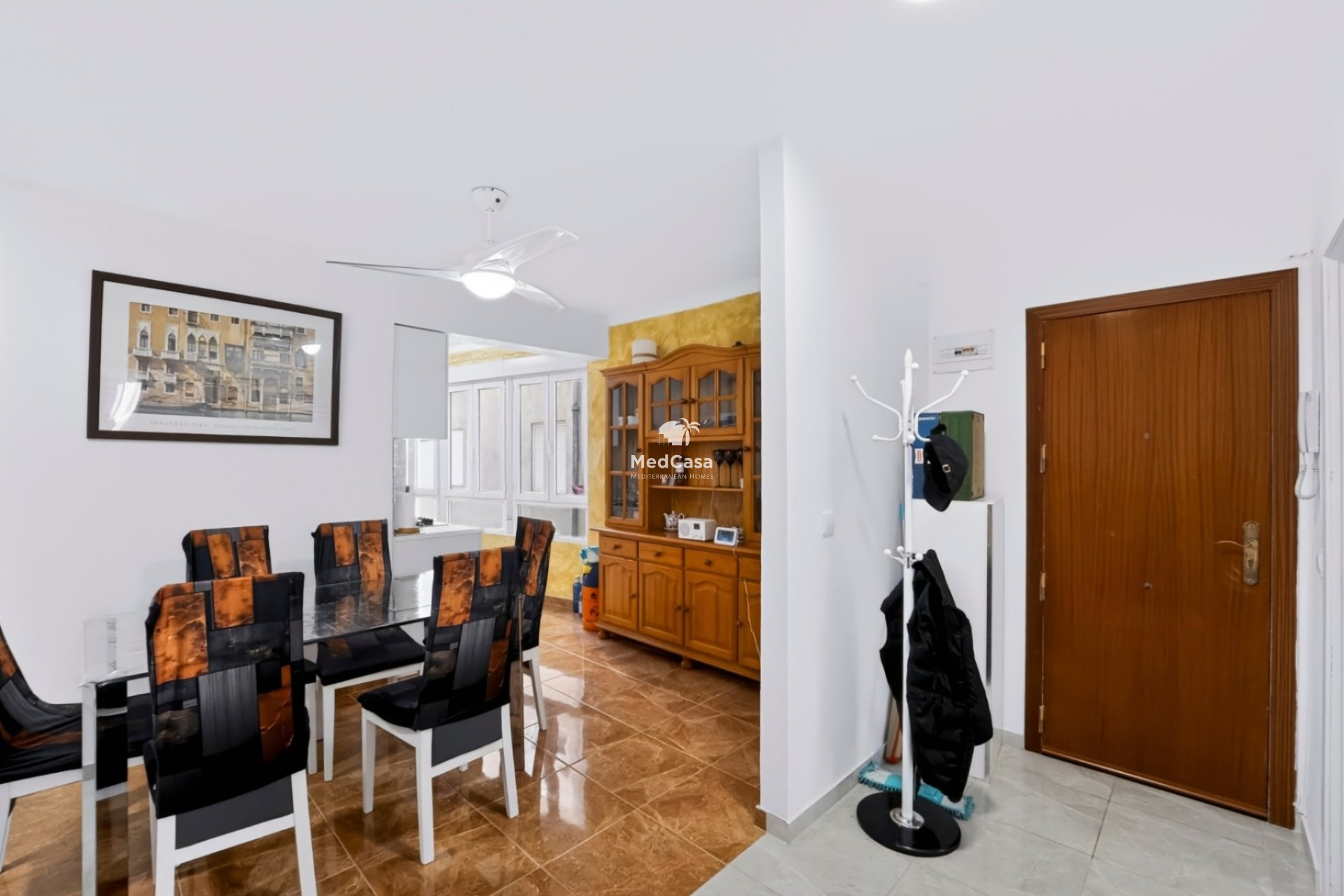 Resale - Apartment -
Guardamar del Segura - Center