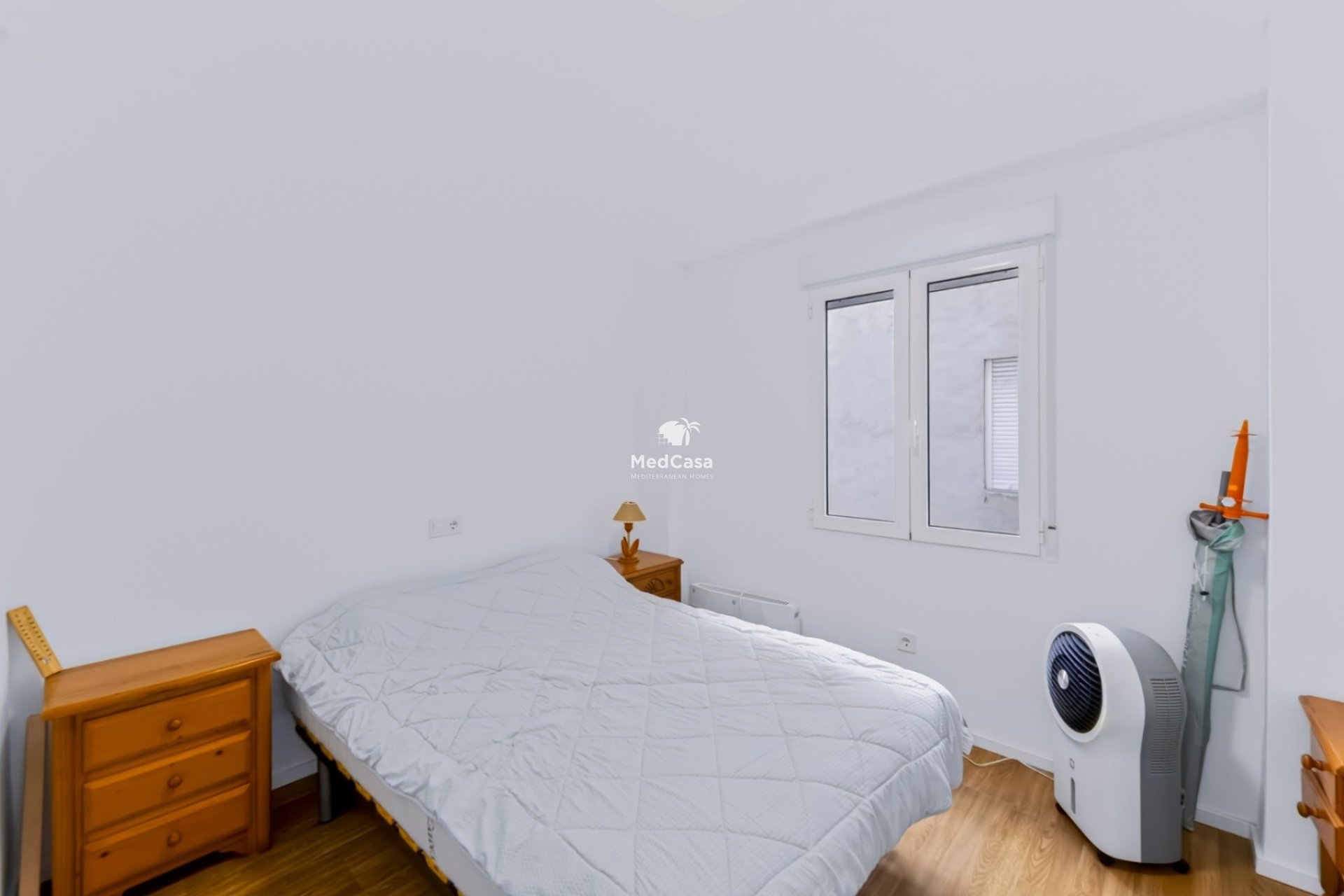 Resale - Apartment -
Guardamar del Segura - Center