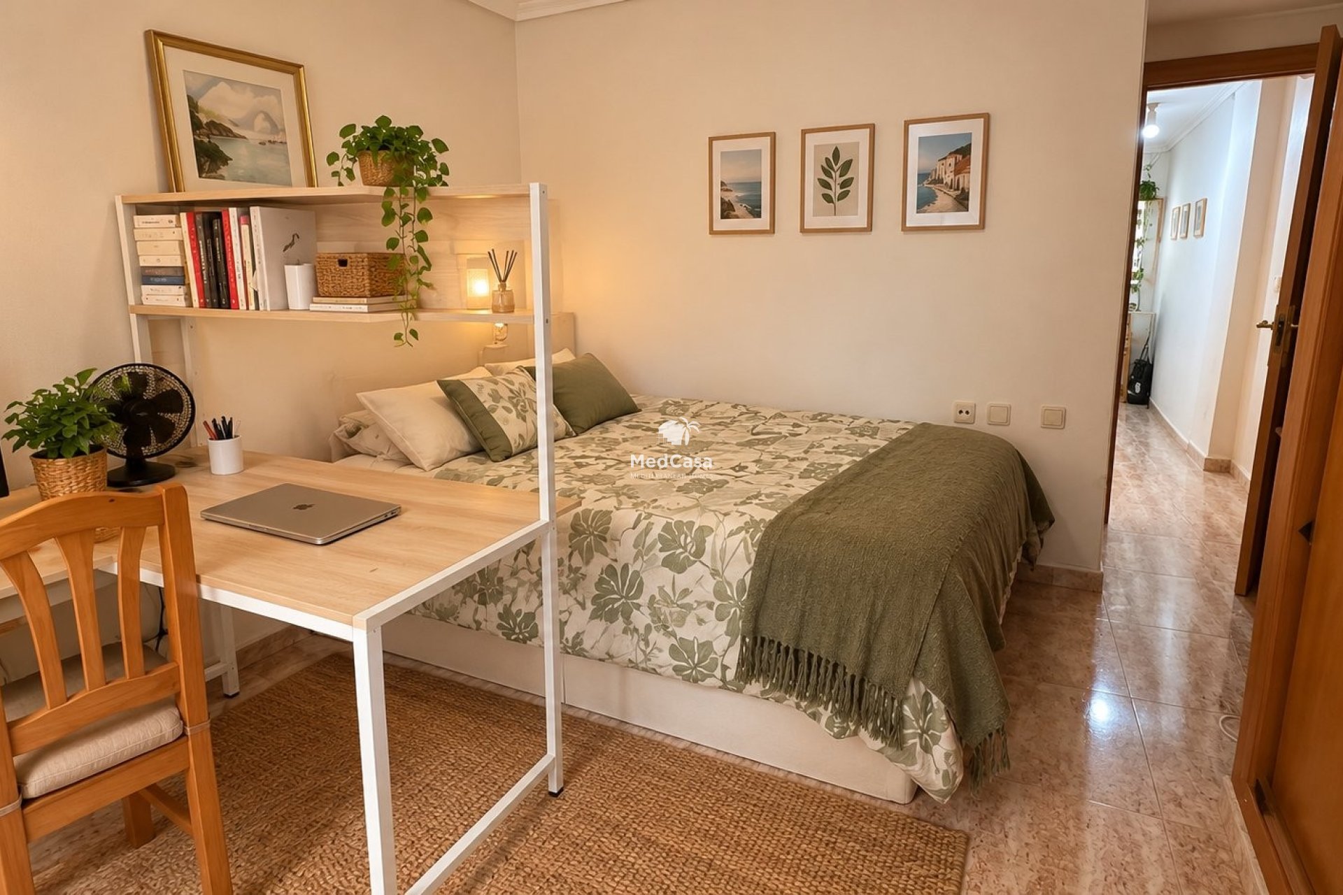 Resale - Apartment -
Guardamar del Segura - Center