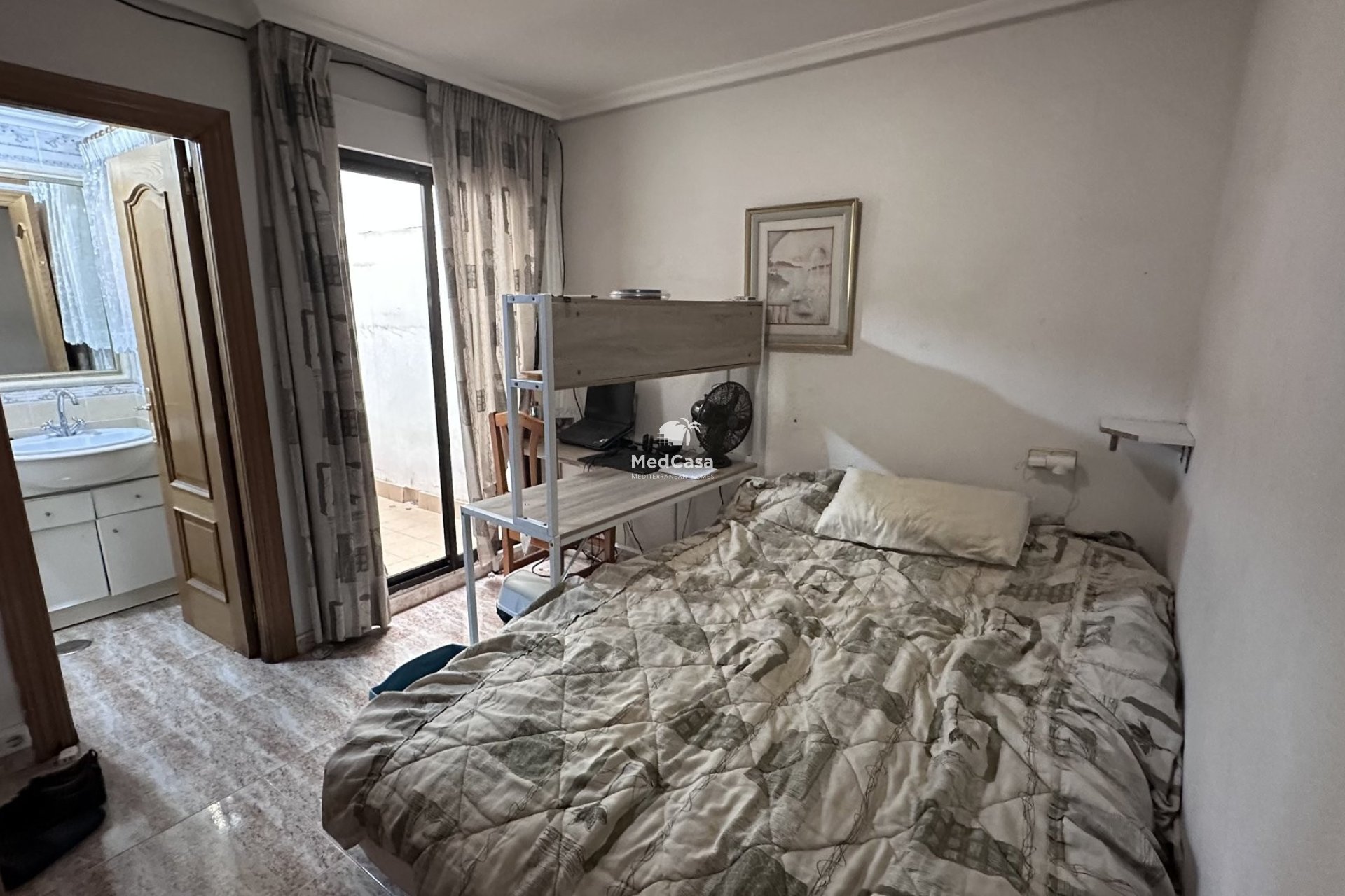 Resale - Apartment -
Guardamar del Segura - Center