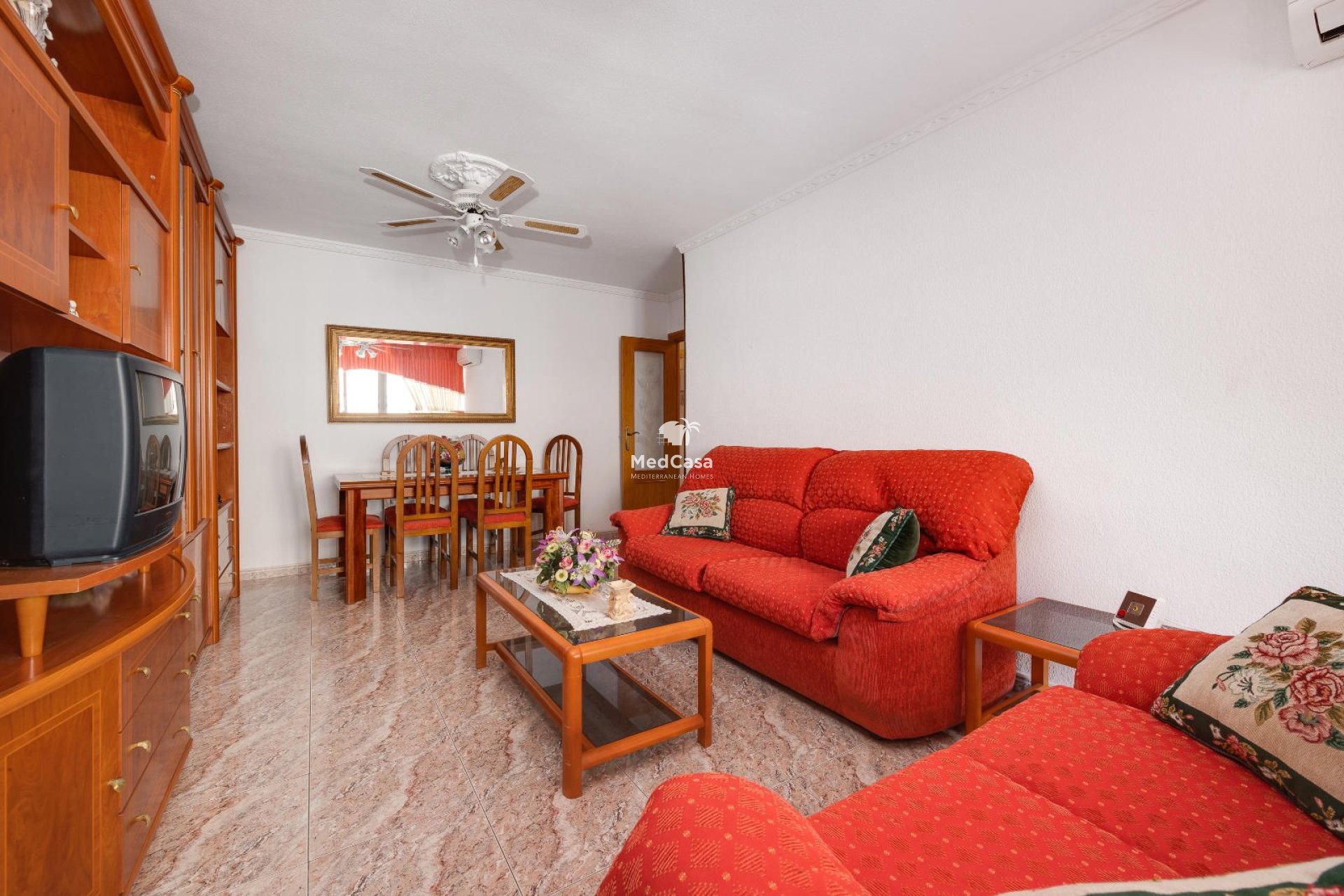 Resale - Apartment -
Guardamar del Segura - CENTRO