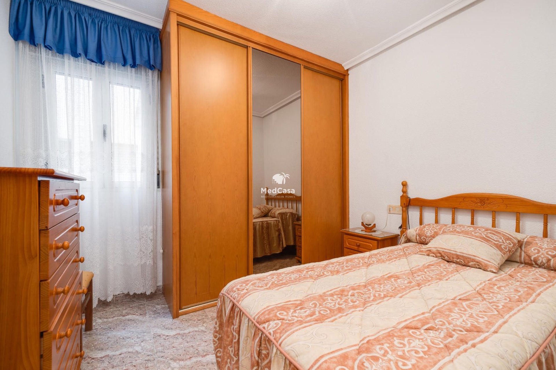 Resale - Apartment -
Guardamar del Segura - CENTRO