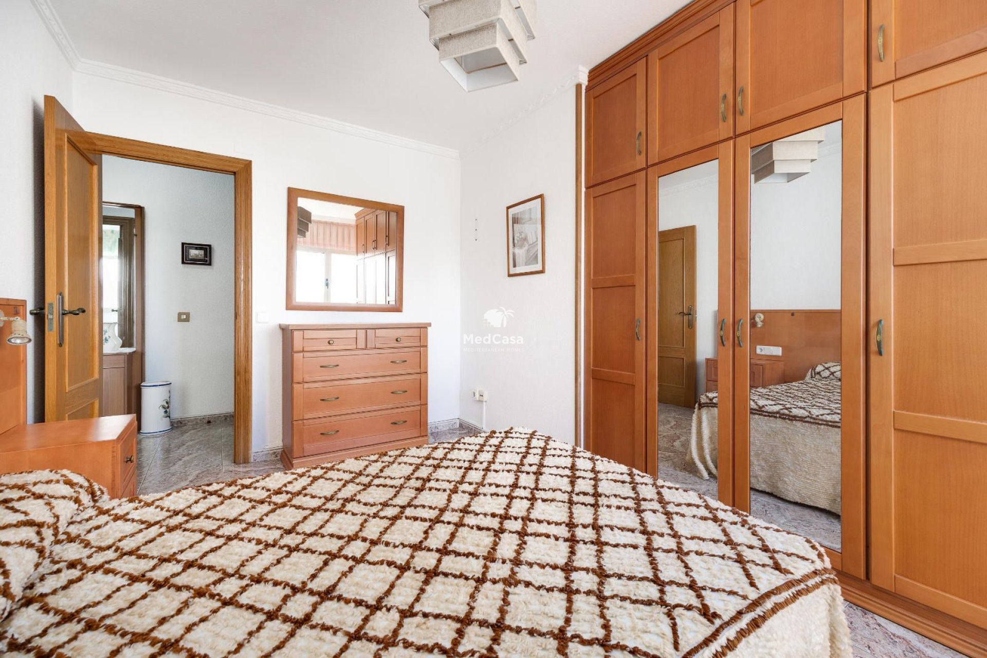 Resale - Apartment -
Guardamar del Segura - CENTRO