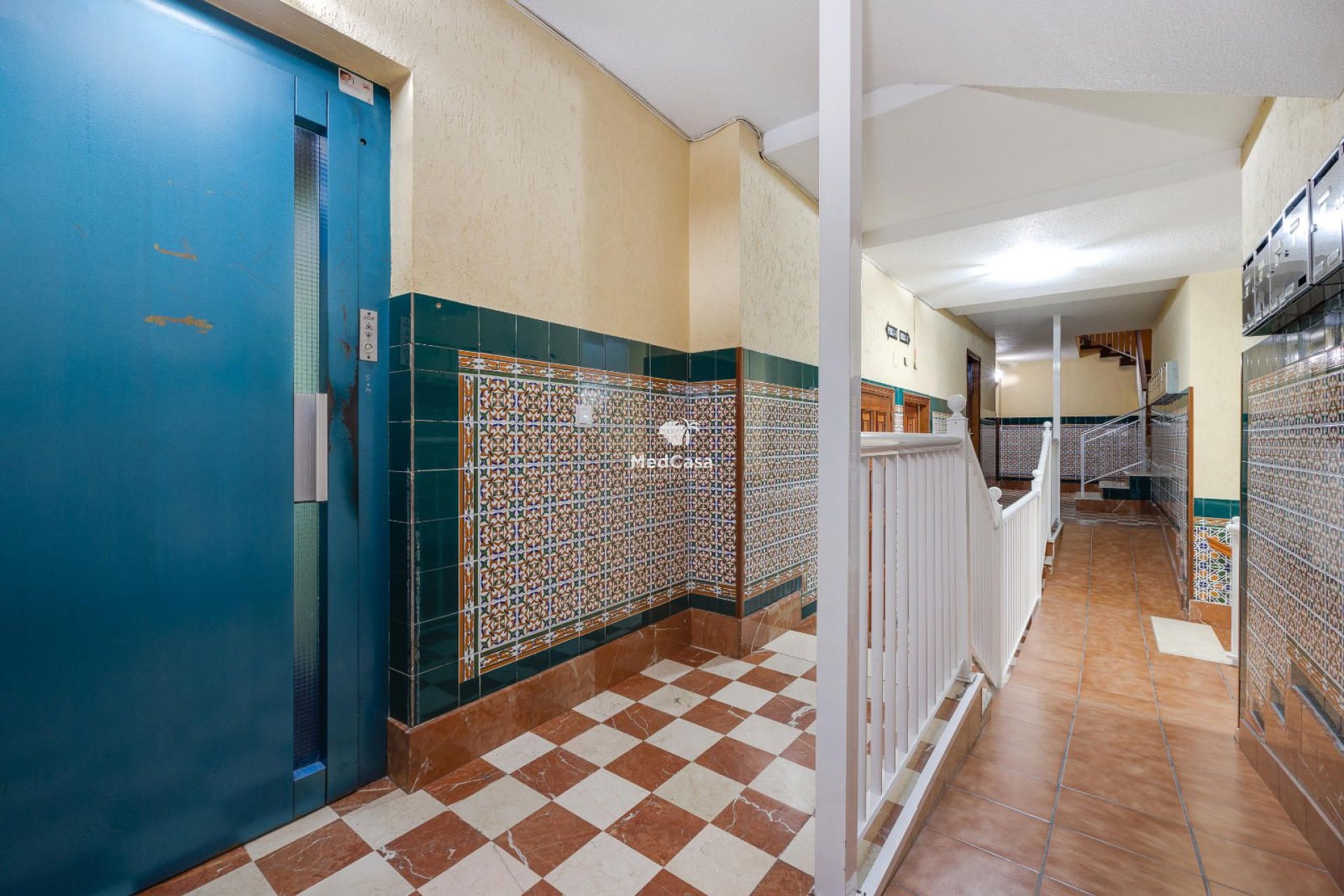 Resale - Apartment -
Guardamar del Segura - CENTRO