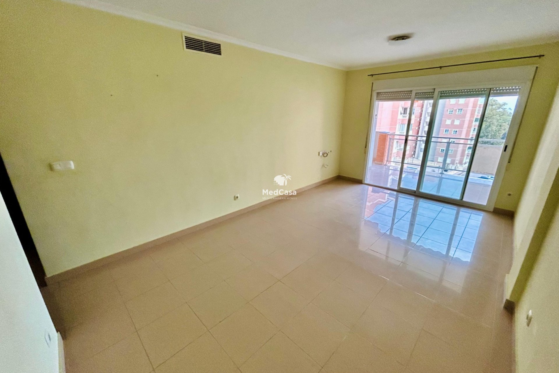 Resale - Apartment -
Guardamar del Segura - Guardamar