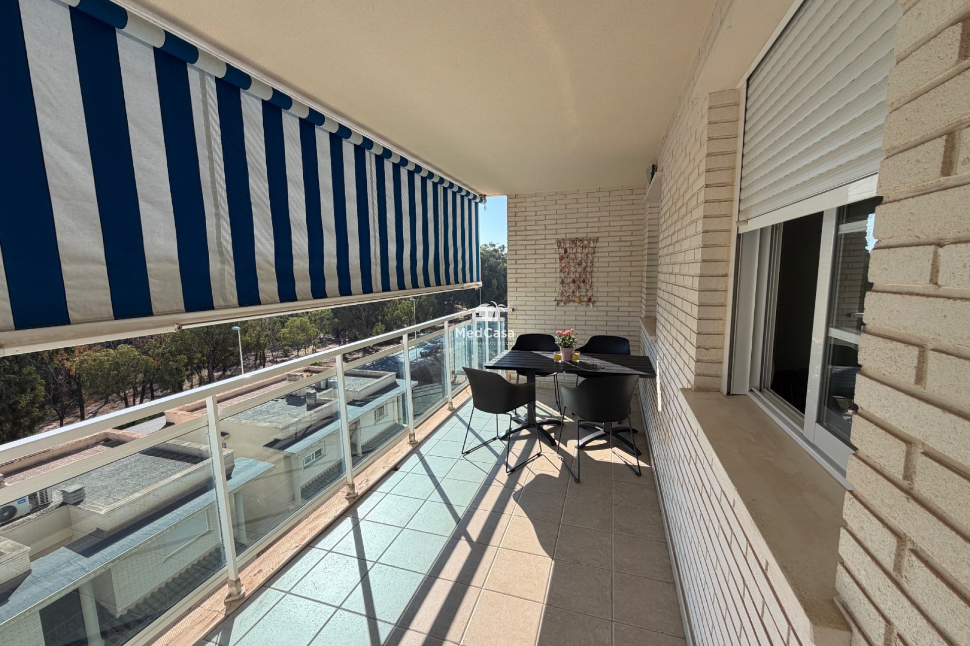 Resale - Apartment -
Guardamar del Segura - Puerto