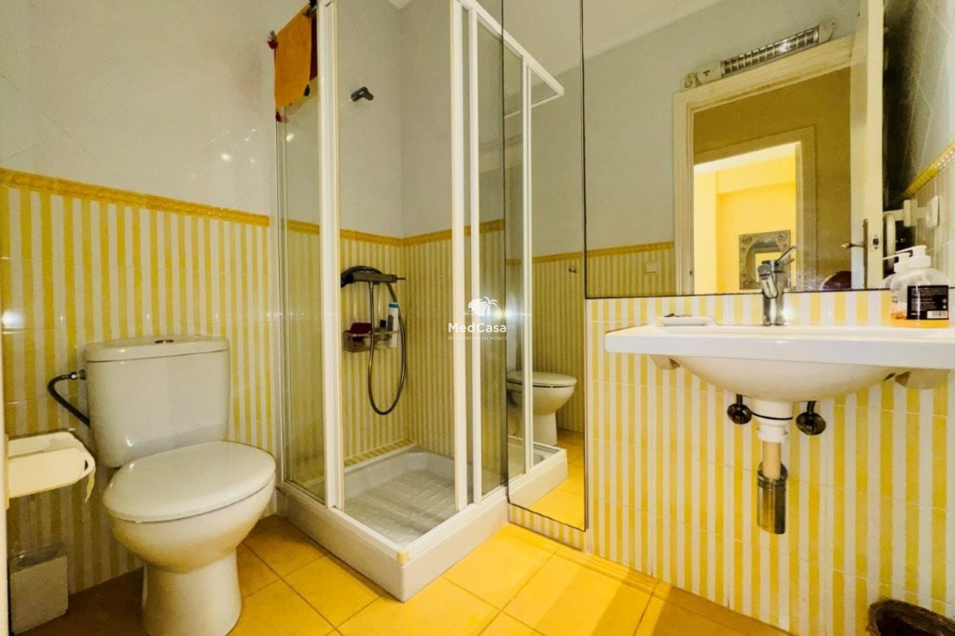 Resale - Apartment -
La Mata