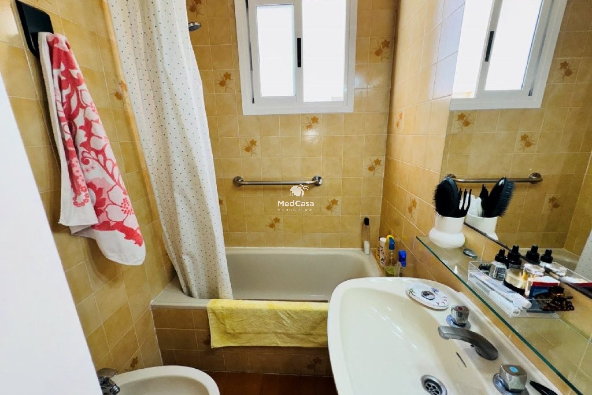 Resale - Apartment -
La Mata