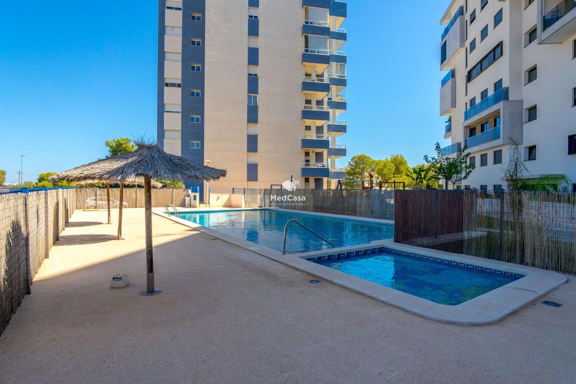 Resale - Apartment -
Orihuela Costa - Altos de Campoamor