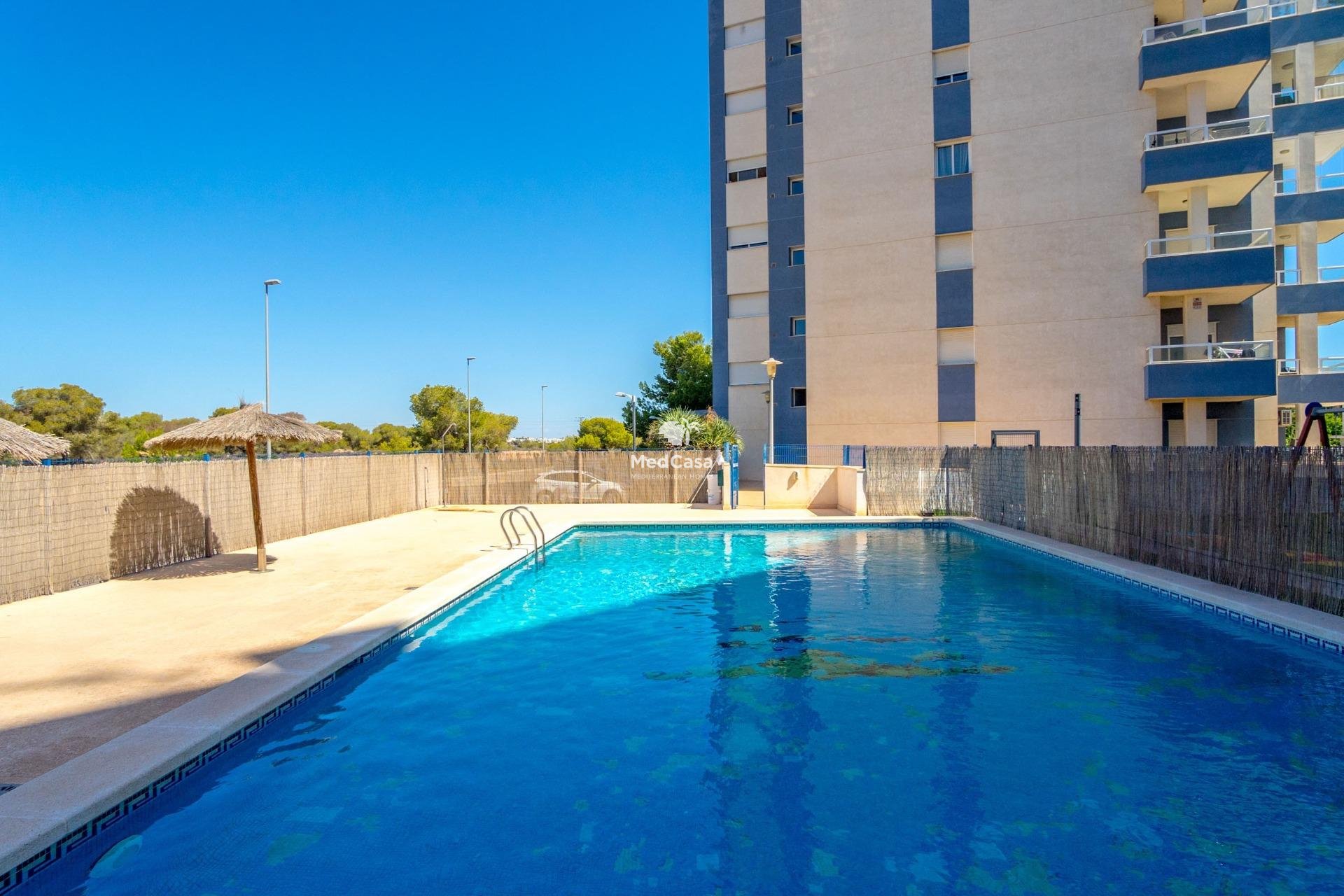 Resale - Apartment -
Orihuela Costa - Altos de Campoamor