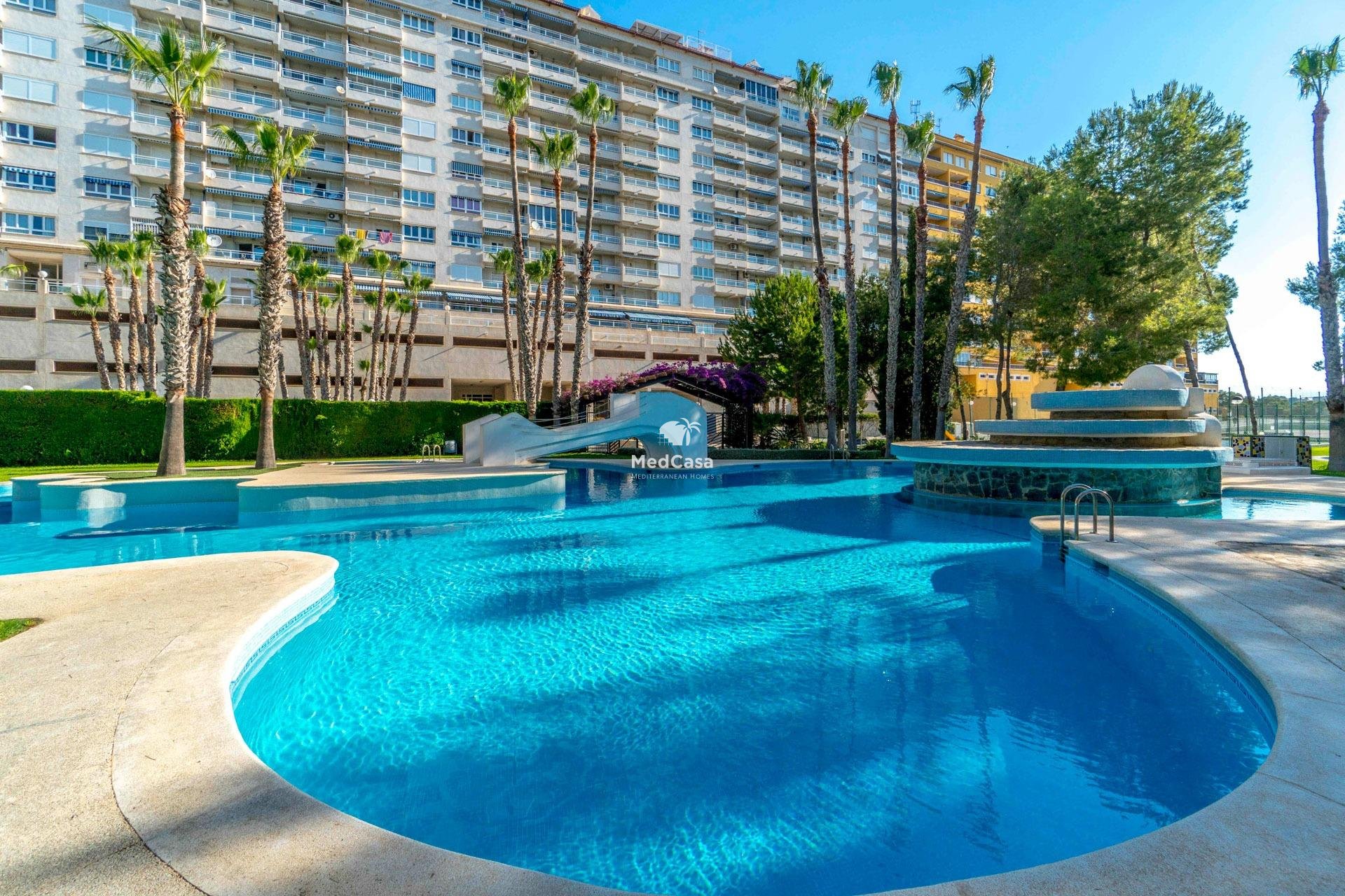 Resale - Apartment -
Orihuela Costa - Altos de Campoamor