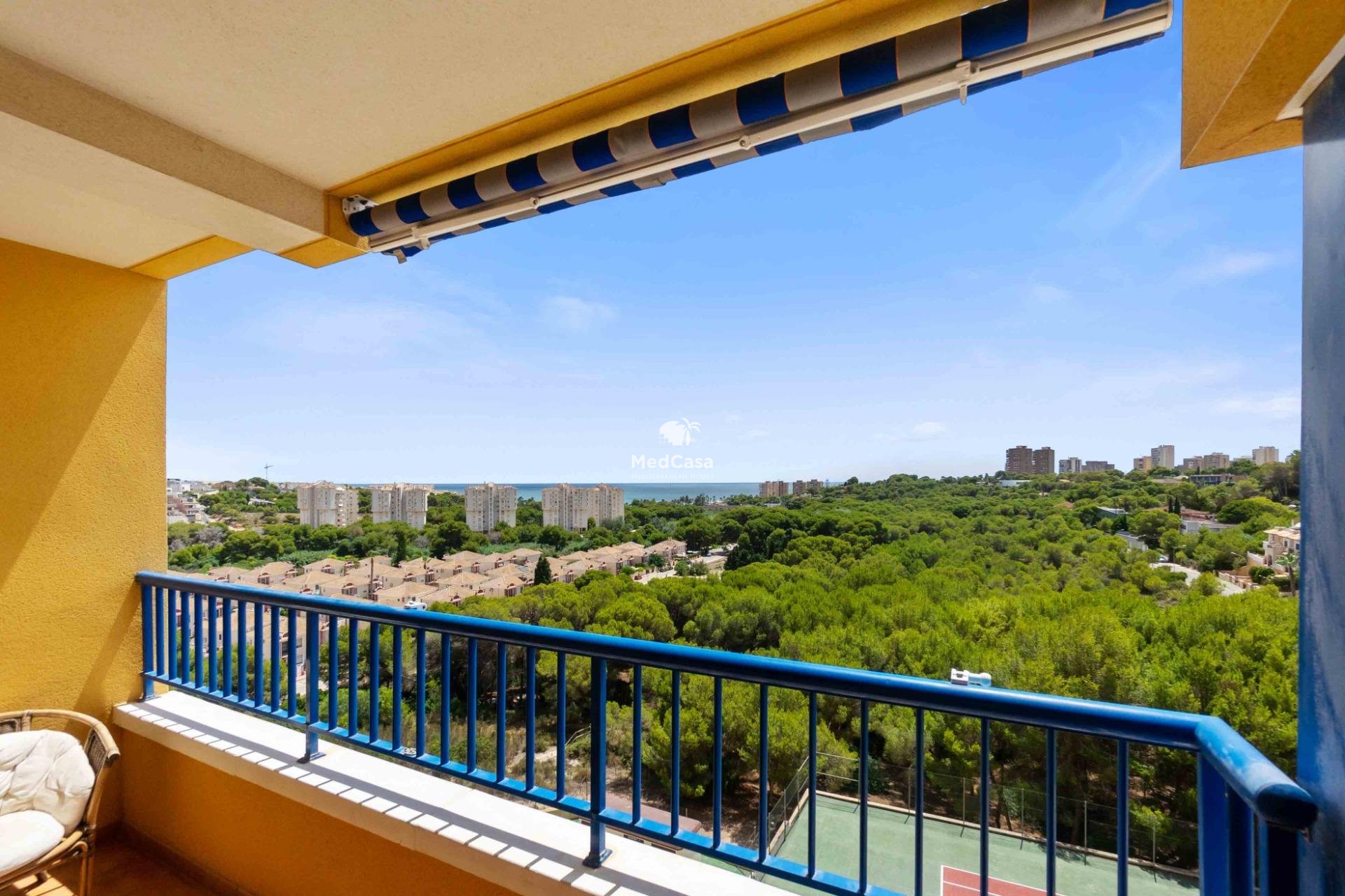 Resale - Apartment -
Orihuela Costa - Campoamor