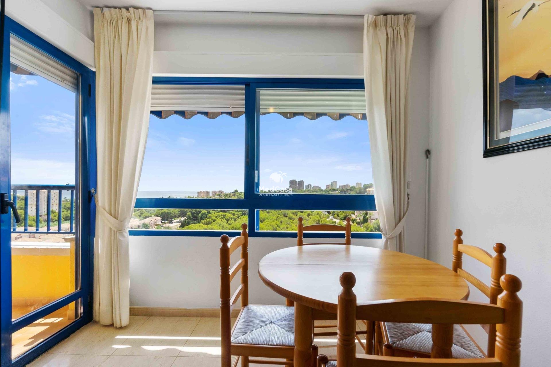 Resale - Apartment -
Orihuela Costa - Campoamor