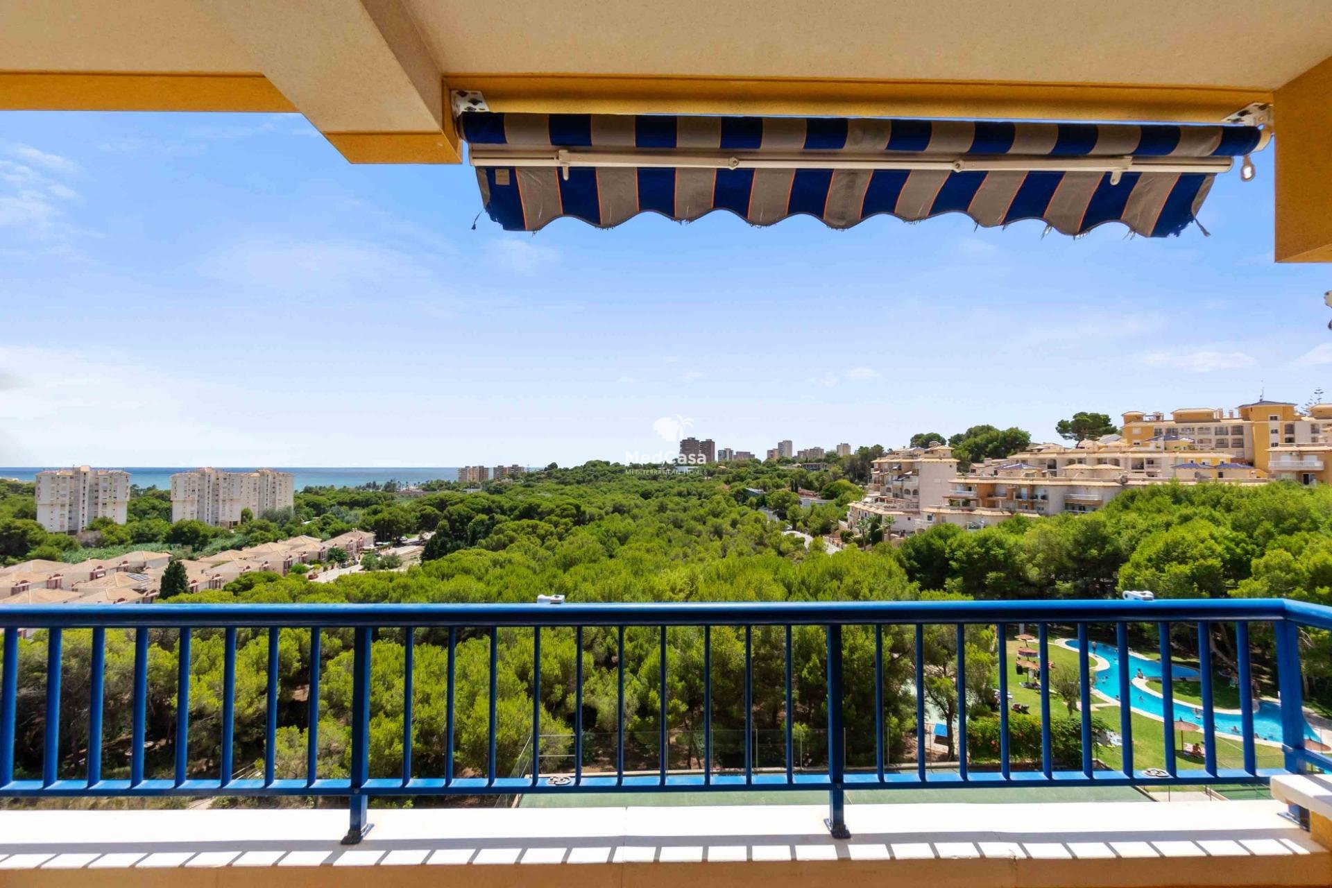 Resale - Apartment -
Orihuela Costa - Campoamor