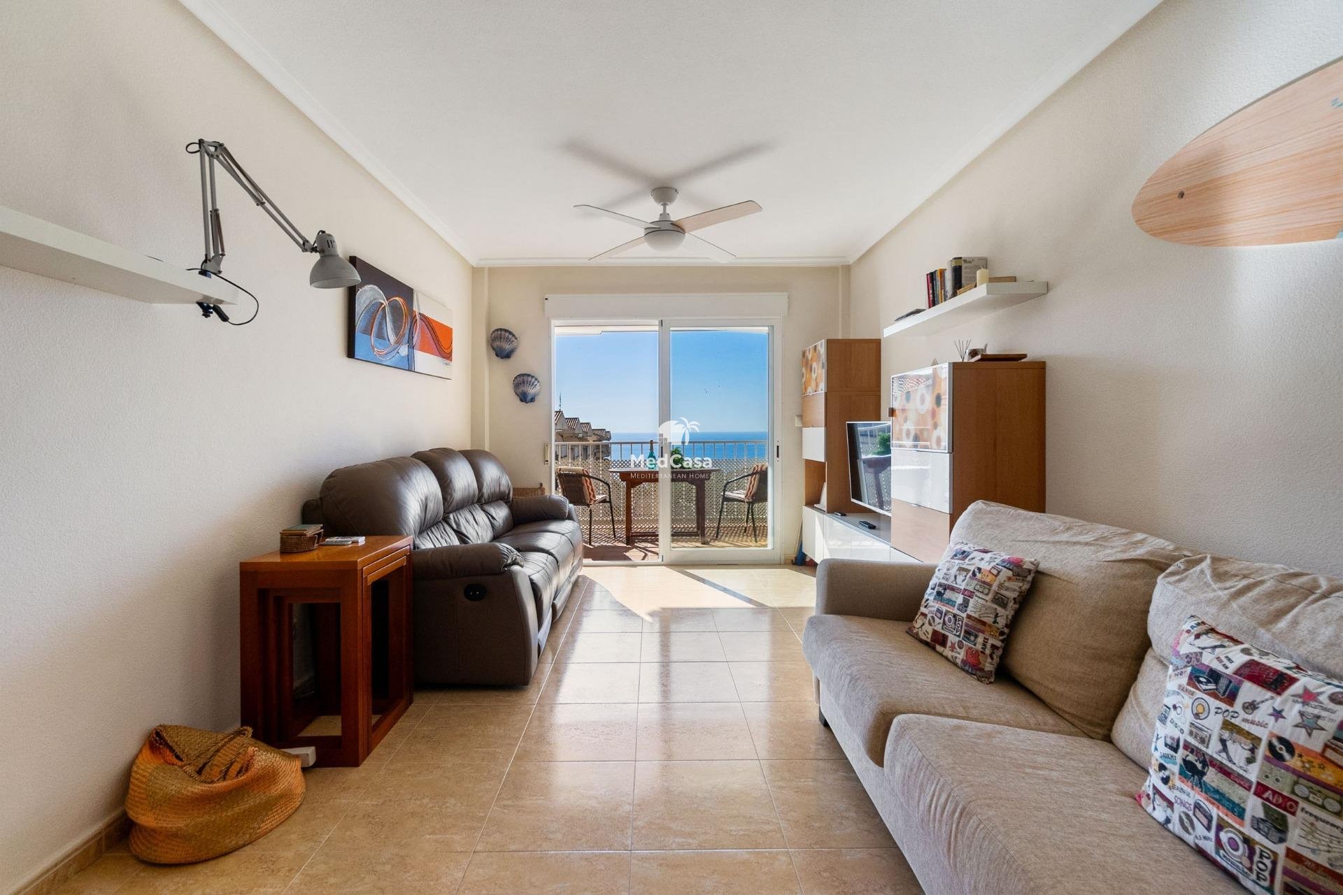 Resale - Apartment -
Orihuela Costa - Campoamor