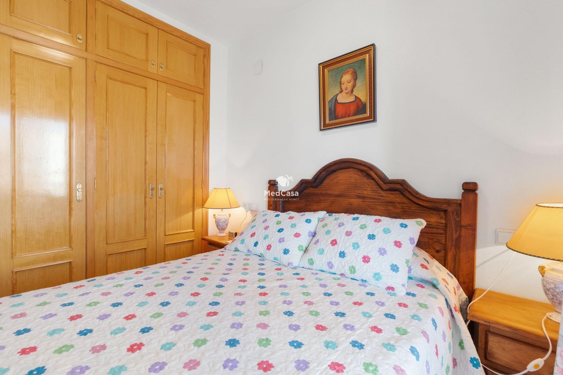 Resale - Apartment -
Orihuela Costa - Campoamor