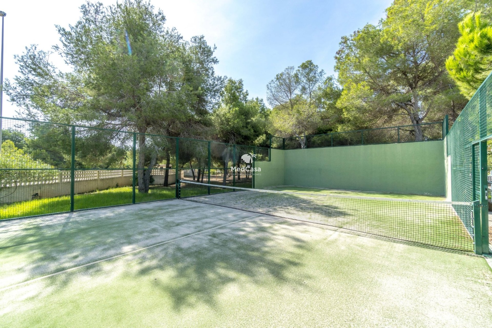 Resale - Apartment -
Orihuela Costa - Campoamor