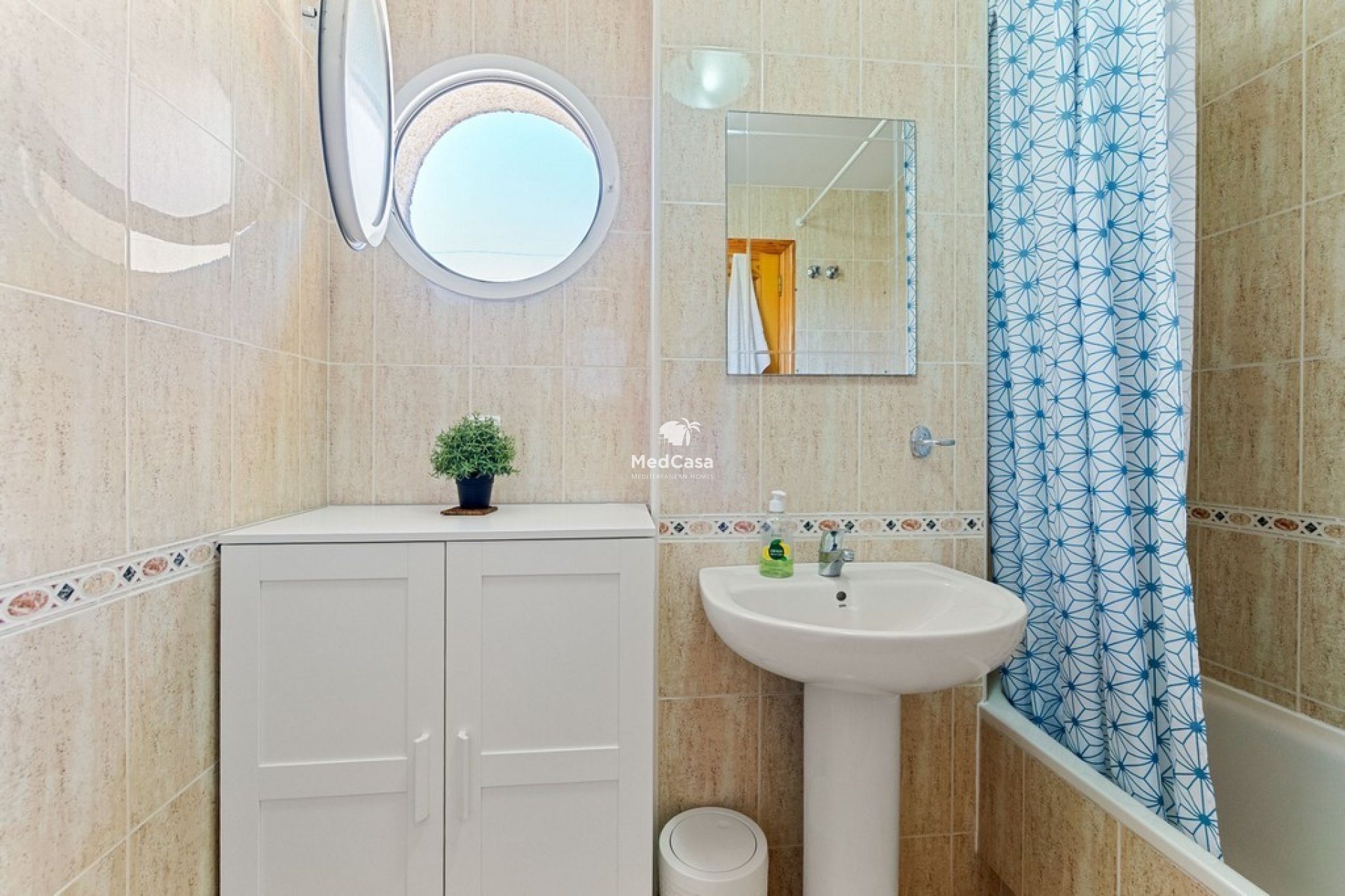 Resale - Apartment -
Orihuela Costa - Campoamor