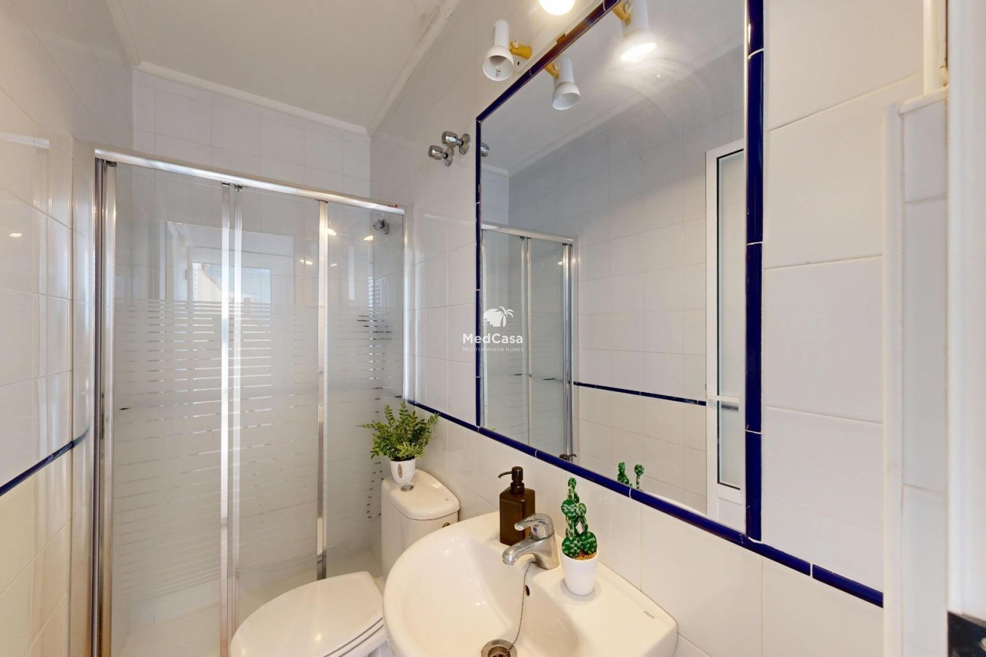 Resale - Apartment -
Orihuela Costa - Campoamor