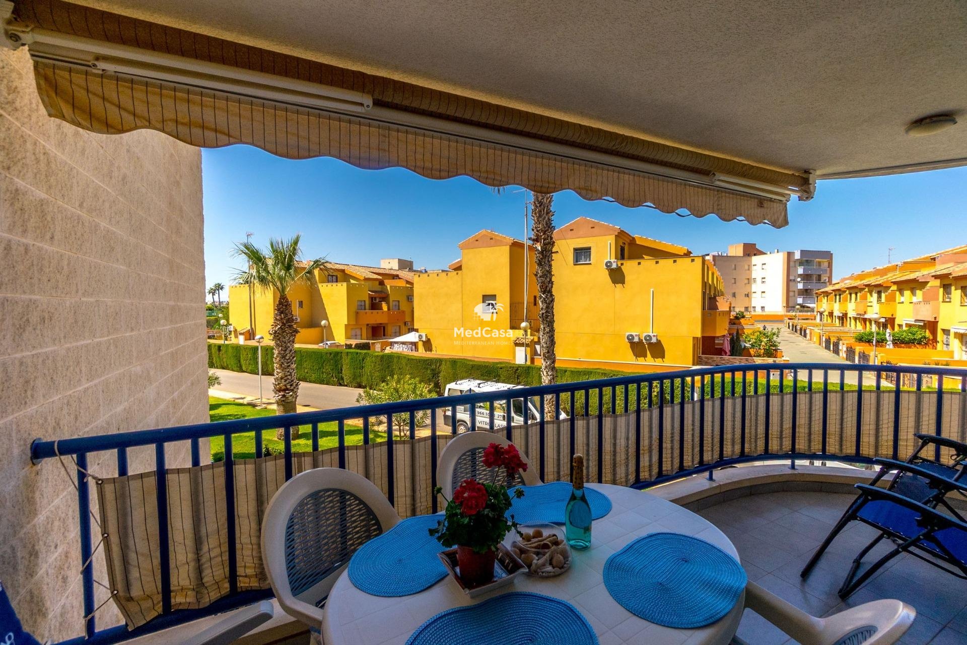 Resale - Apartment -
Orihuela Costa - Campoamor