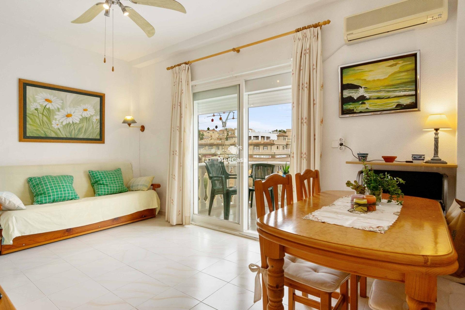 Resale - Apartment -
Orihuela Costa - Las Filipinas