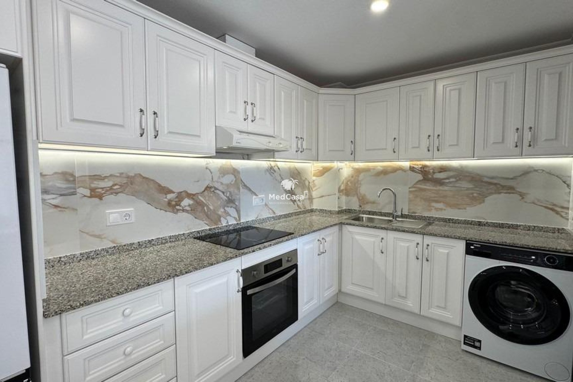 Resale - Apartment -
Orihuela Costa - Las Filipinas