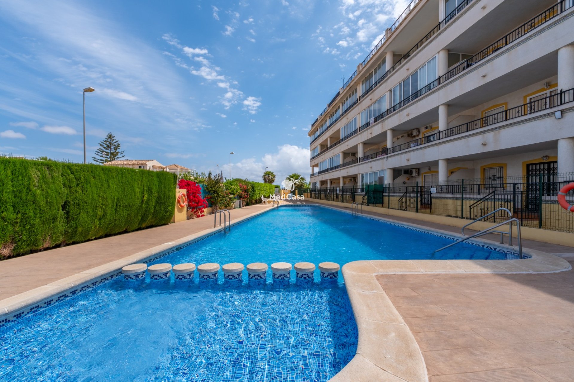 Resale - Apartment -
Orihuela Costa - Playa Flamenca