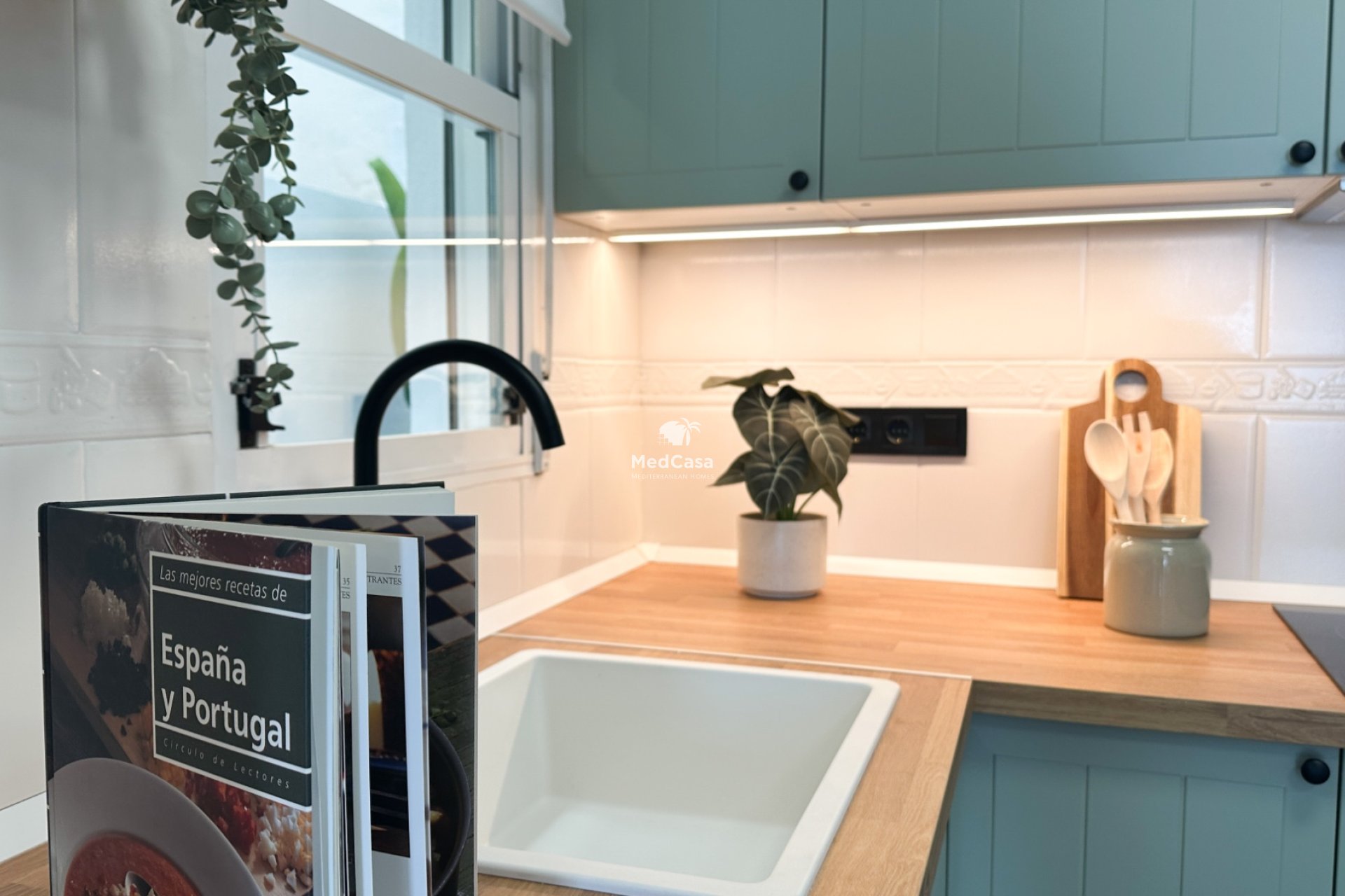 Resale - Apartment -
Orihuela Costa - Playa Flamenca