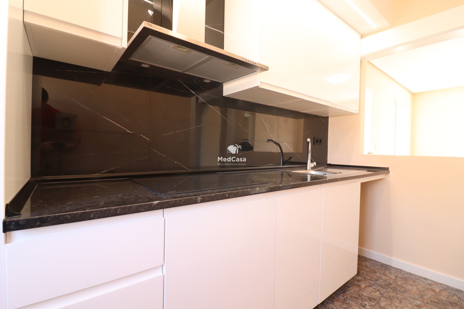 Resale - Apartment -
Orihuela Costa - Punta Prima