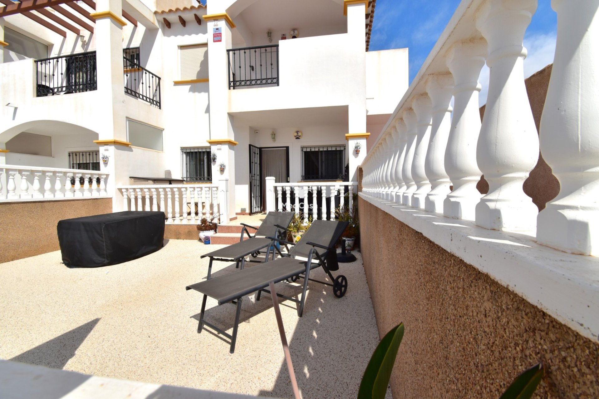 Resale - Apartment -
Orihuela Costa - Punta Prima
