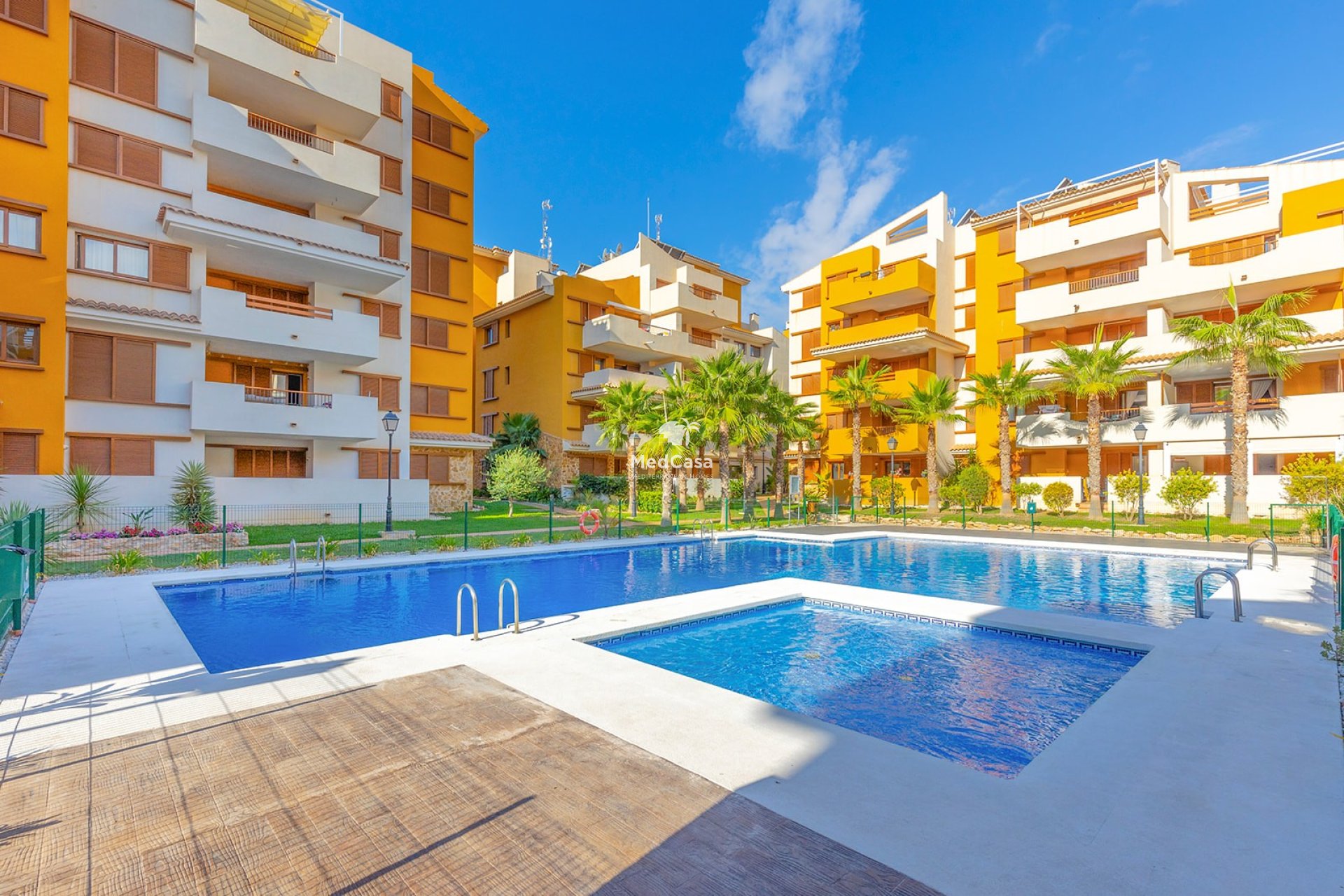 Resale - Apartment -
Orihuela Costa - Punta Prima