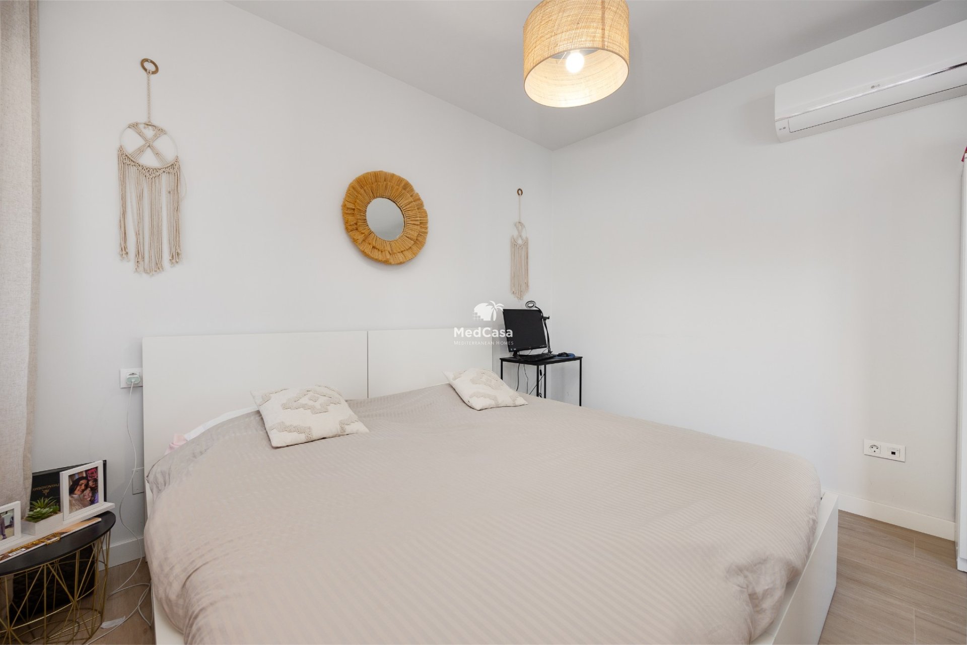 Resale - Apartment -
Orihuela Costa - Villamartín