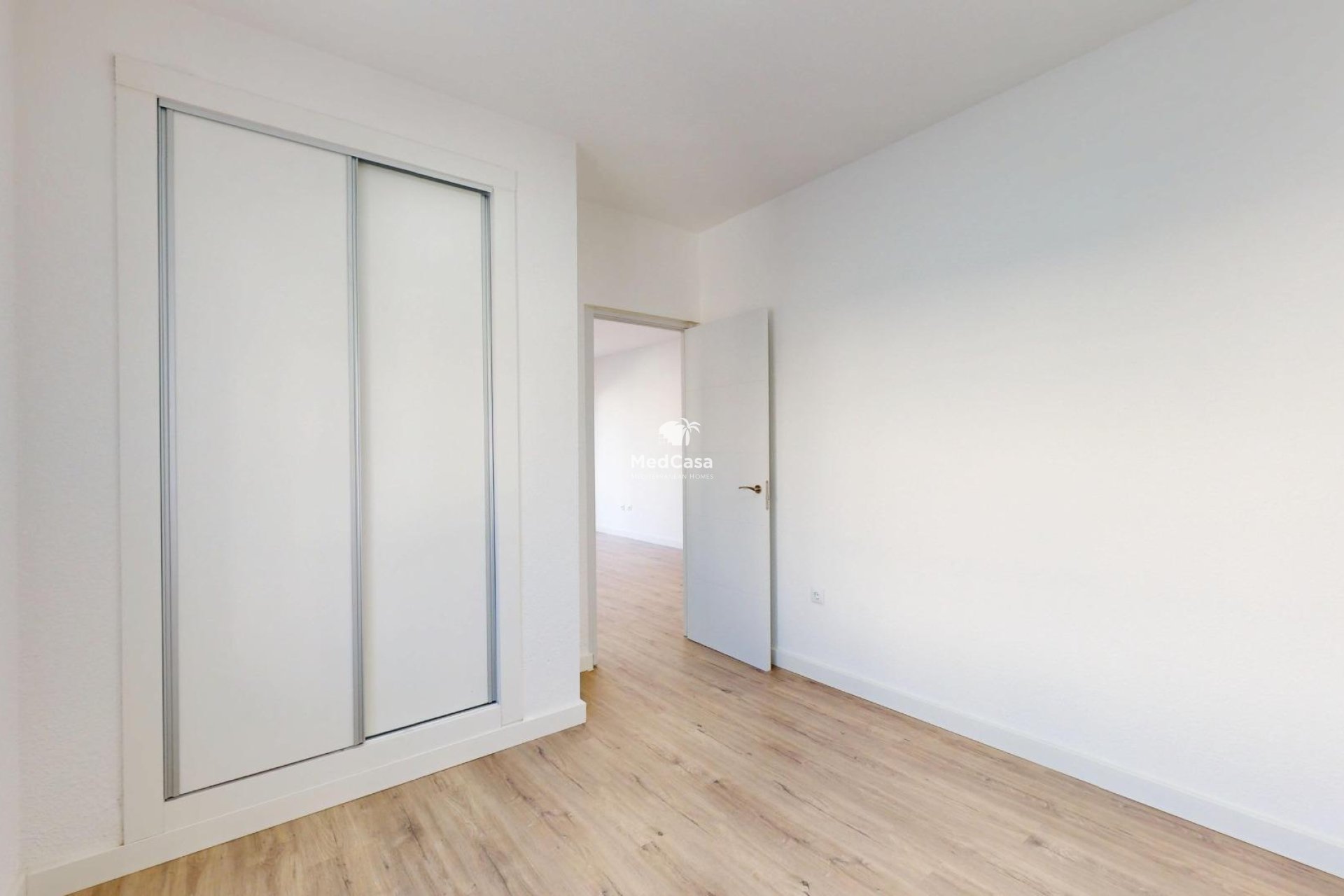 Resale - Apartment -
San Miguel de Salinas - BLUE LAGOON