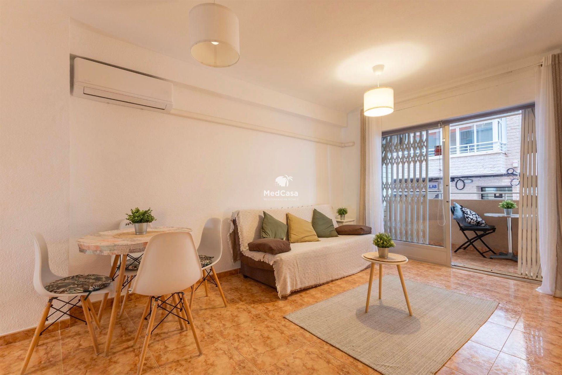 Resale - Apartment -
Torrevieja - Cabo Cervera