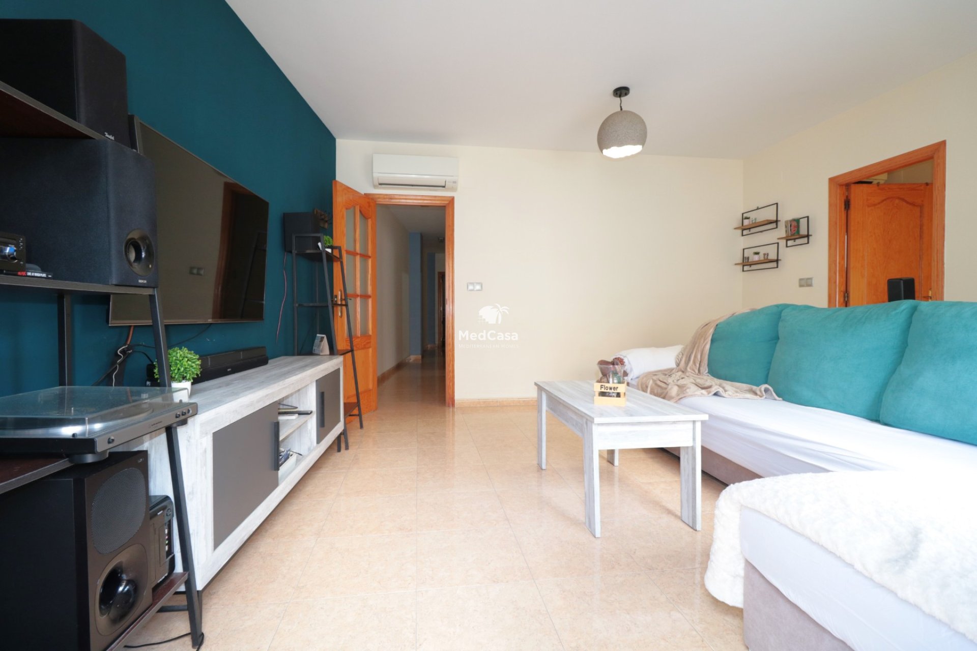 Resale - Apartment -
Torrevieja - Centro