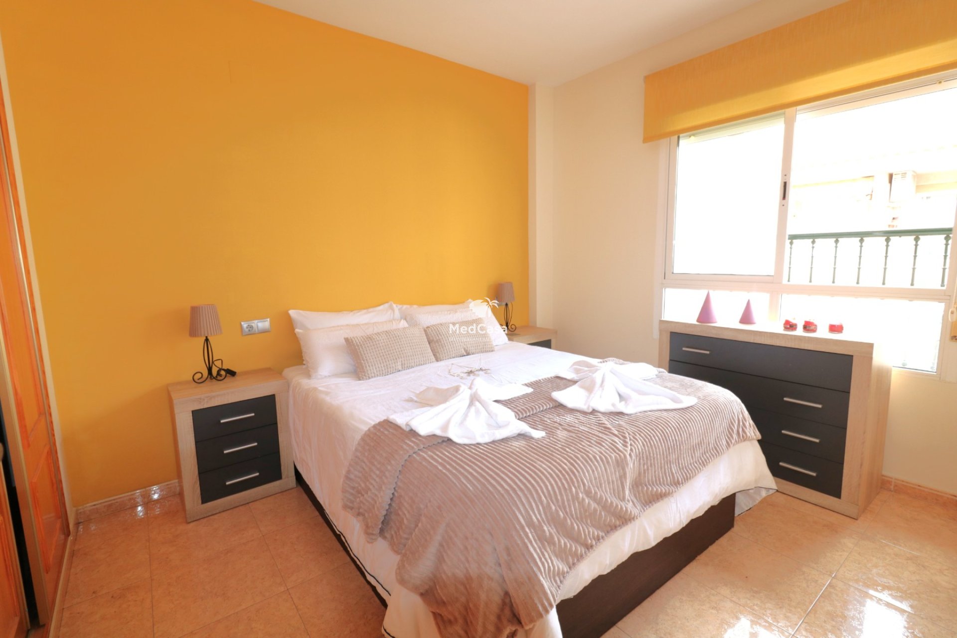 Resale - Apartment -
Torrevieja - Centro